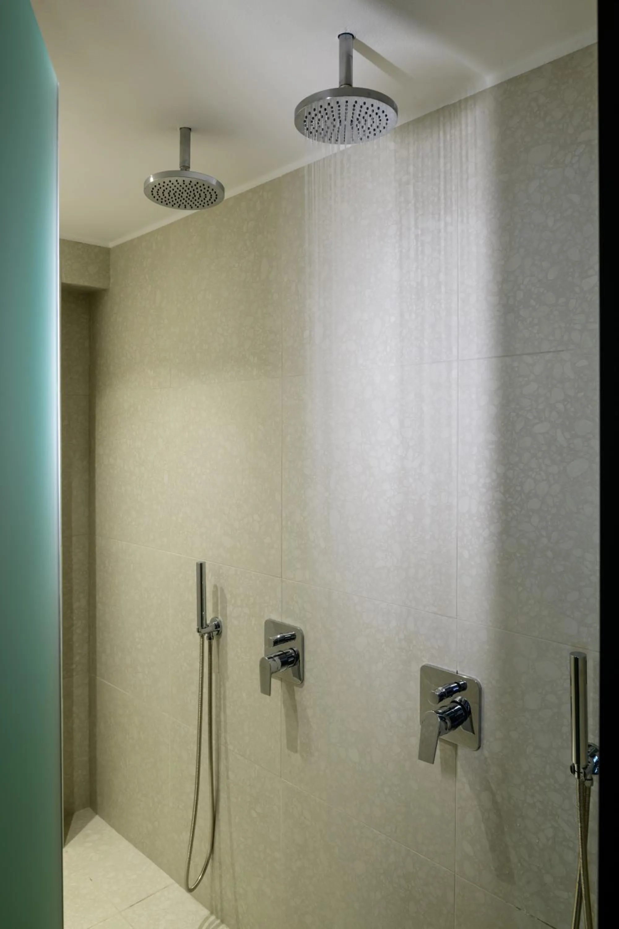 Shower in Safrani Suites