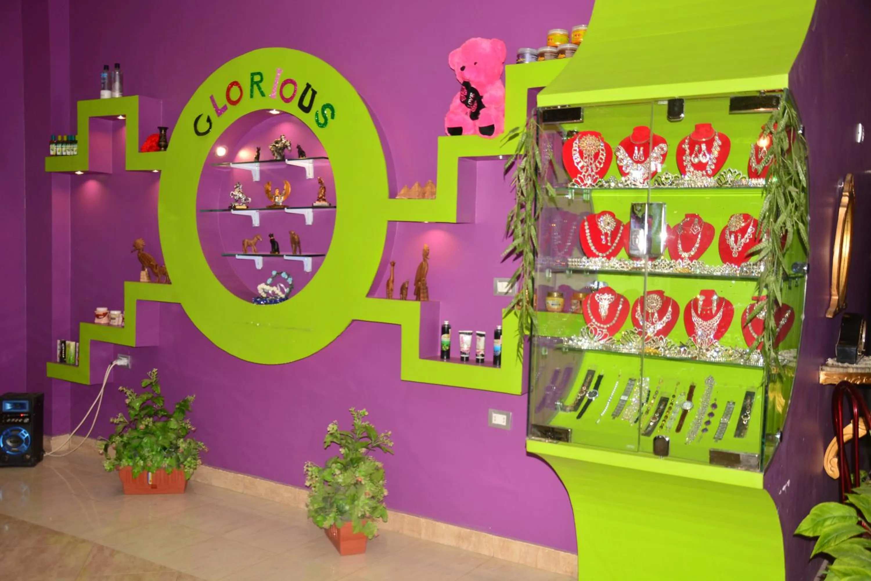 Area and facilities in Jewel Glorious Hotel