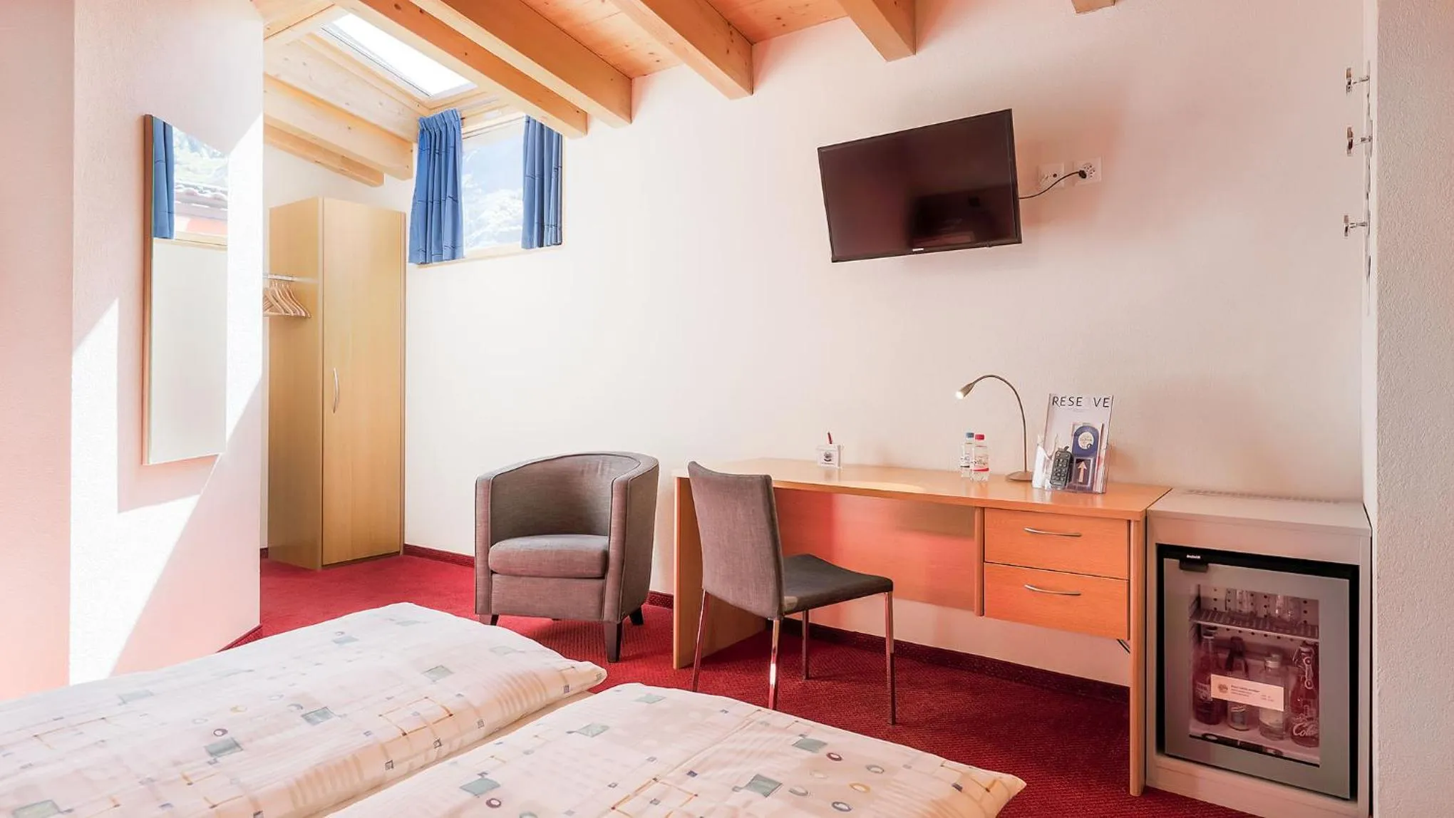 Bed in Hotel La Perla