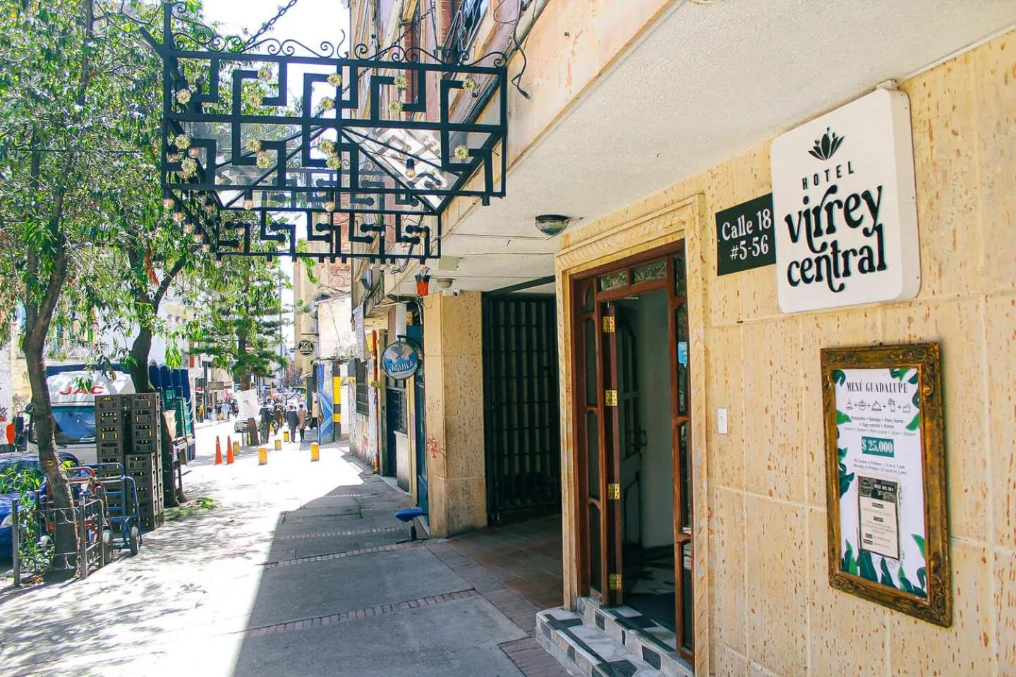 Property building in Hotel Virrey Central