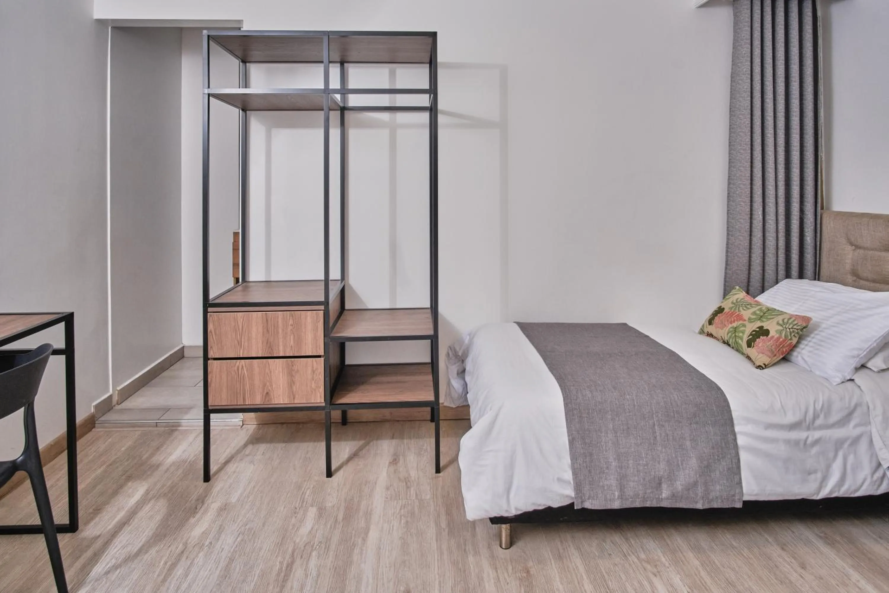 Photo of the whole room, Bed in Hotel Virrey Central