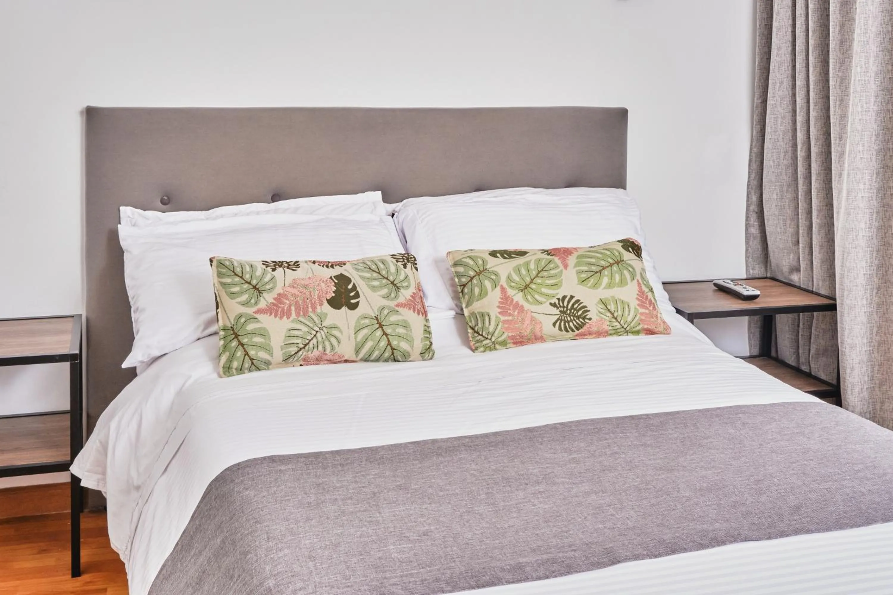 Photo of the whole room, Bed in Hotel Virrey Central