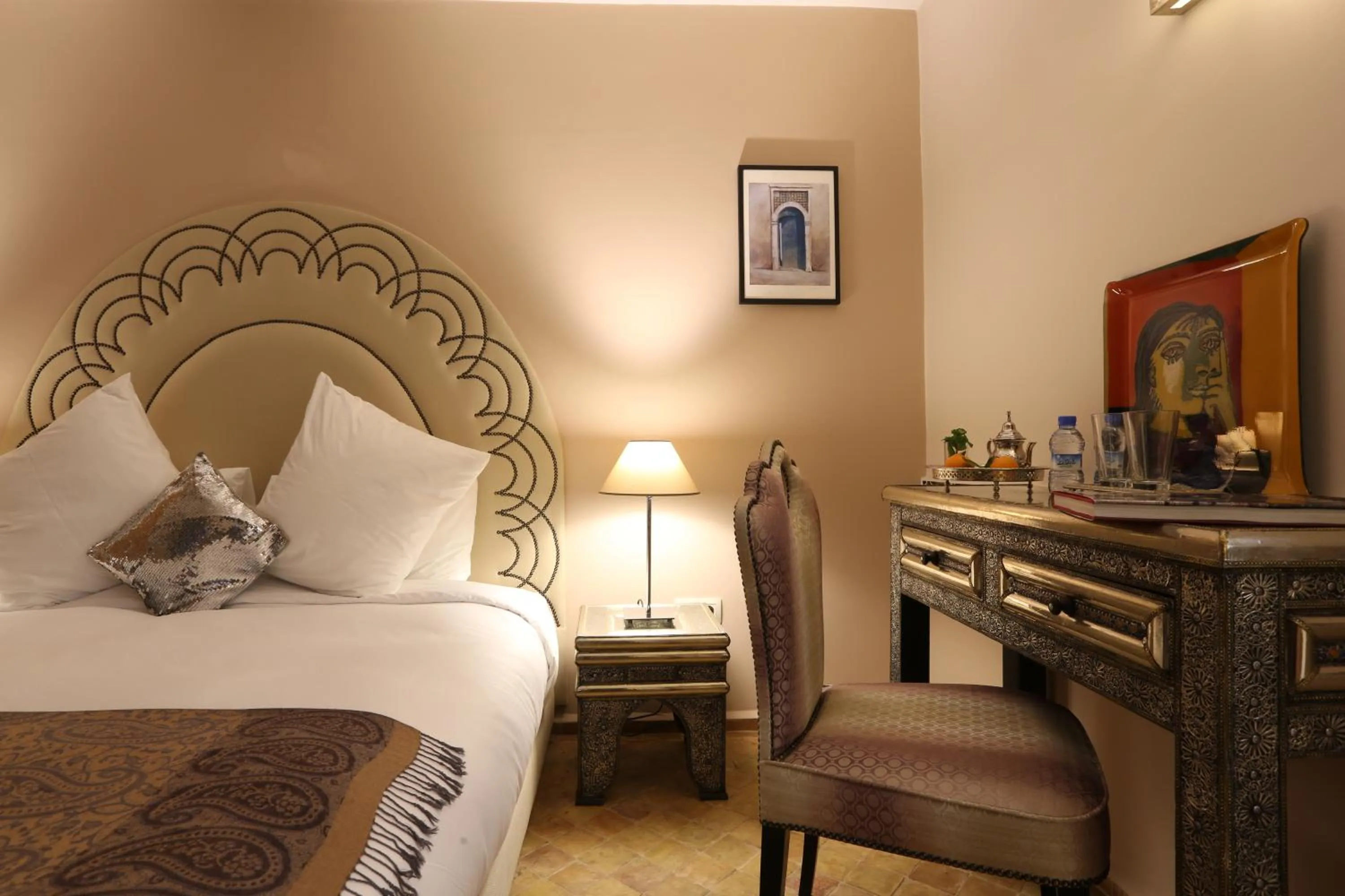 Decorative detail, Bed in Riad Enchanté