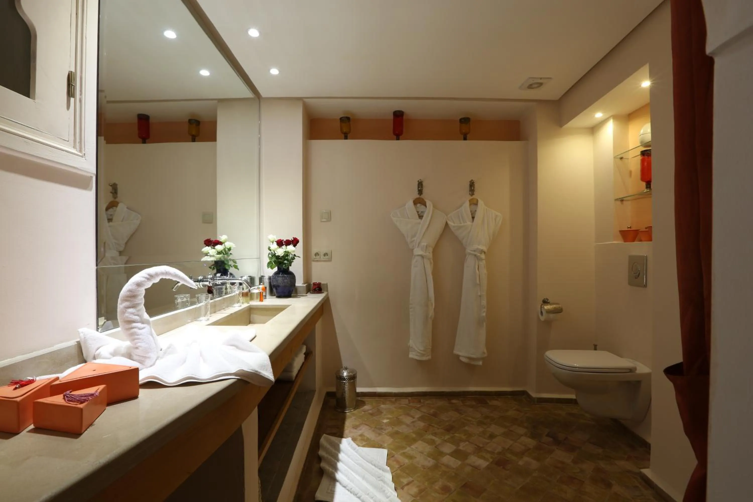 Bathroom in Riad Enchanté