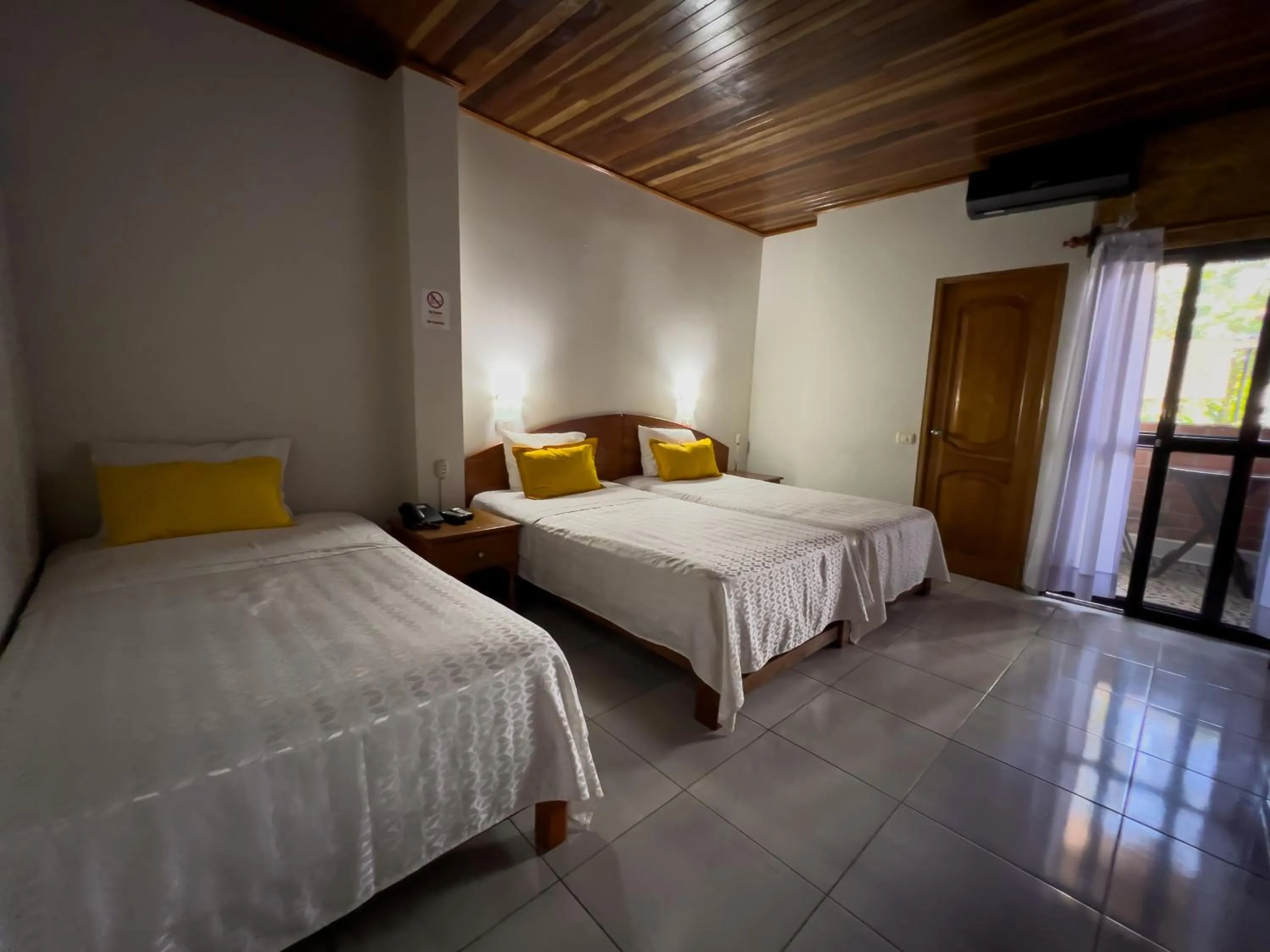 Bed in Los Gavilanes Hotel