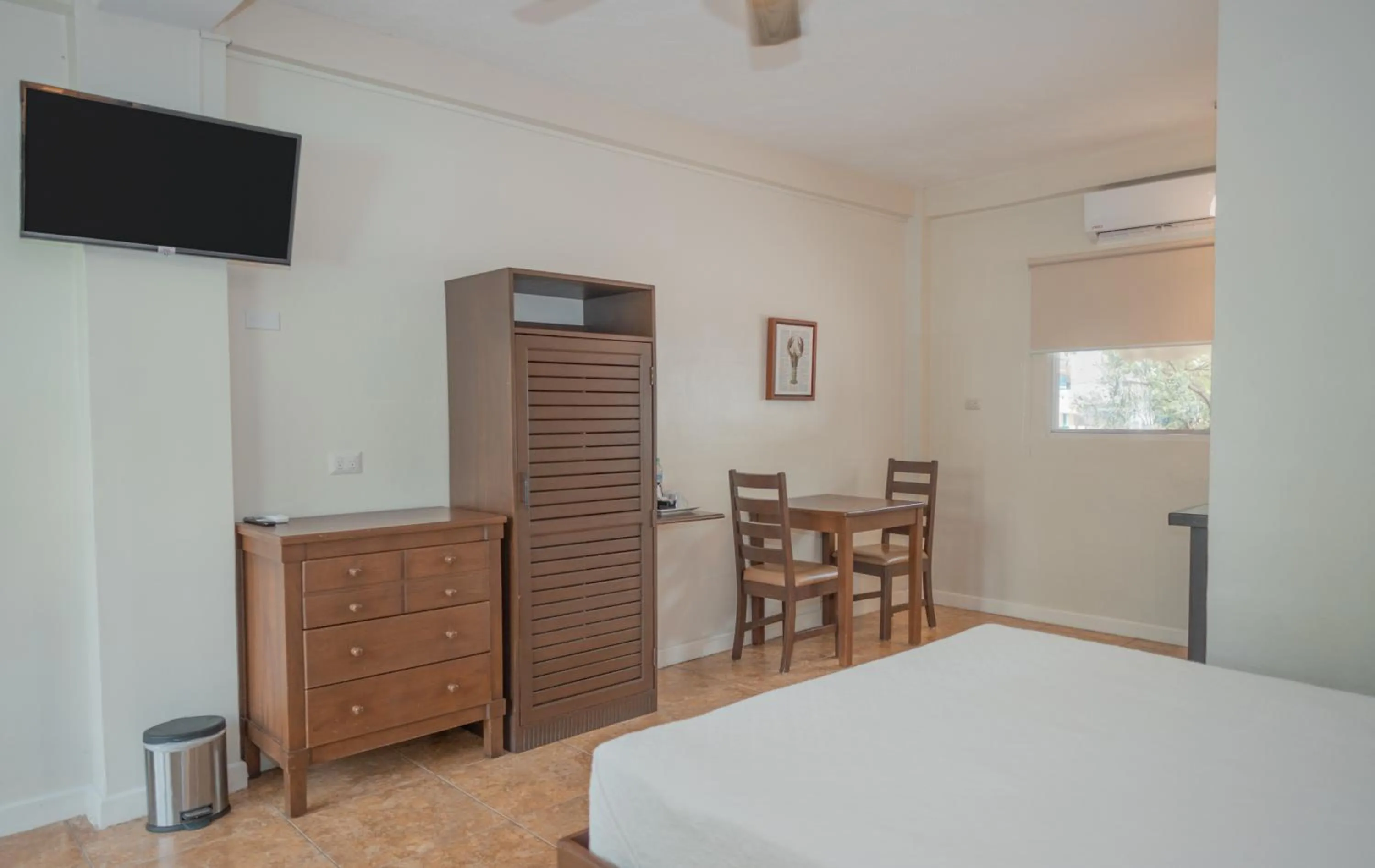 furniture, Bed in Hotel Roca Sunzal