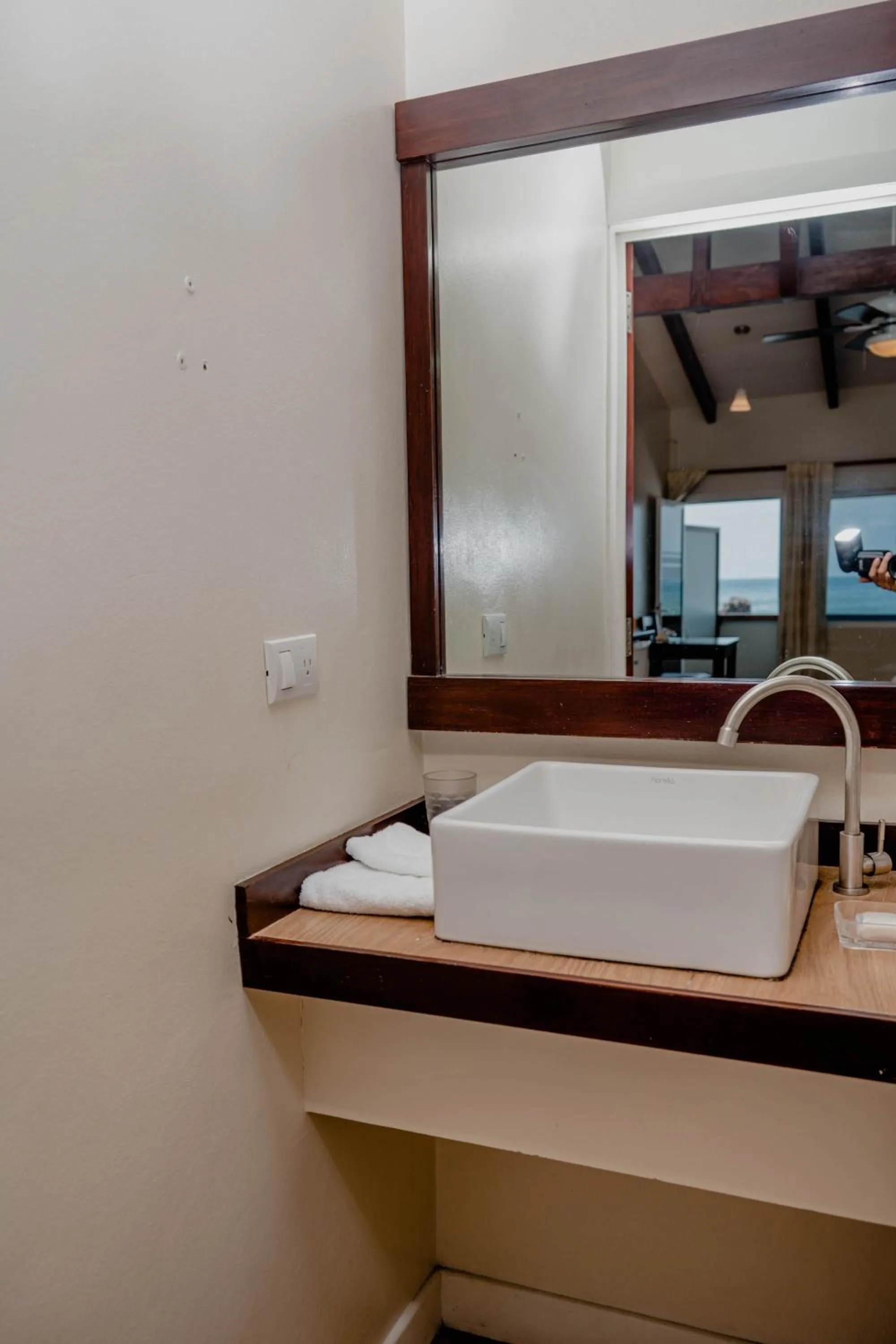 Bathroom in Hotel Roca Sunzal