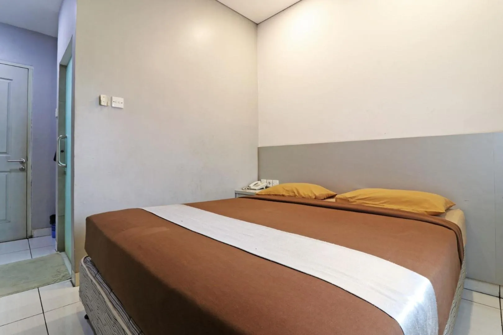 Bedroom in Eve Hotel