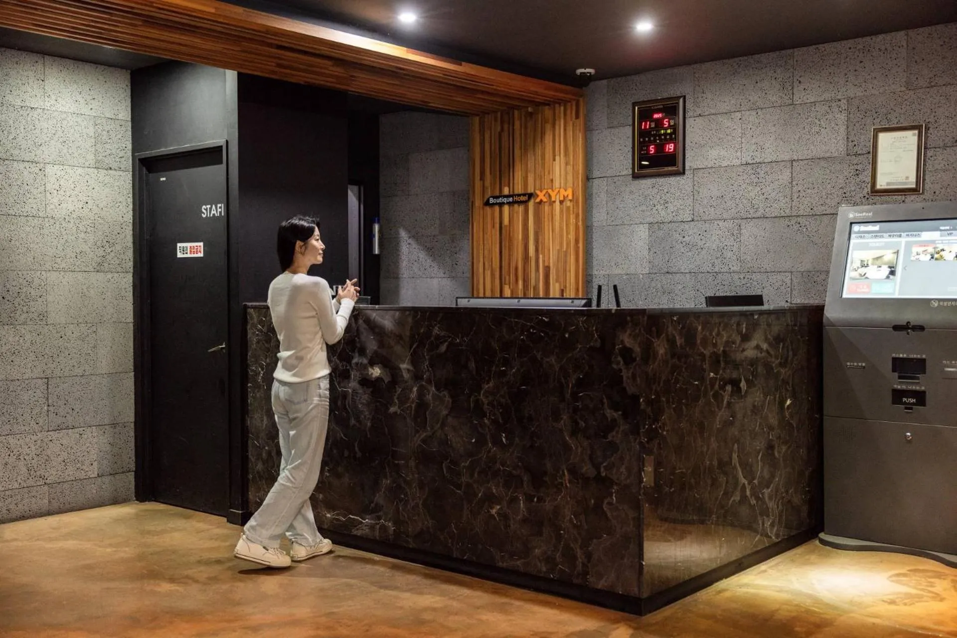 Lobby or reception in XYM Hotel Icheon