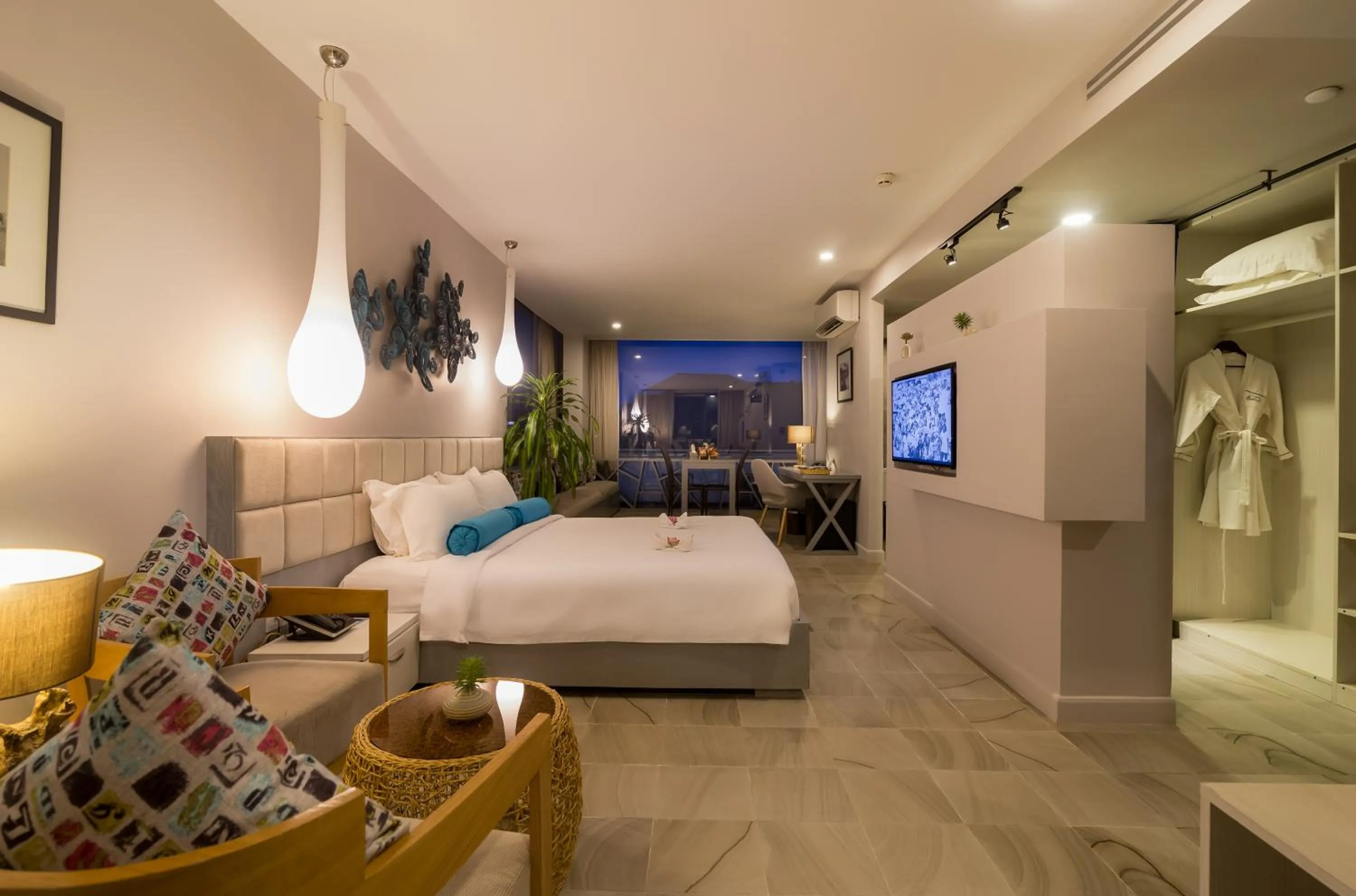 Photo of the whole room, Bed in Damrei Angkor Hotel