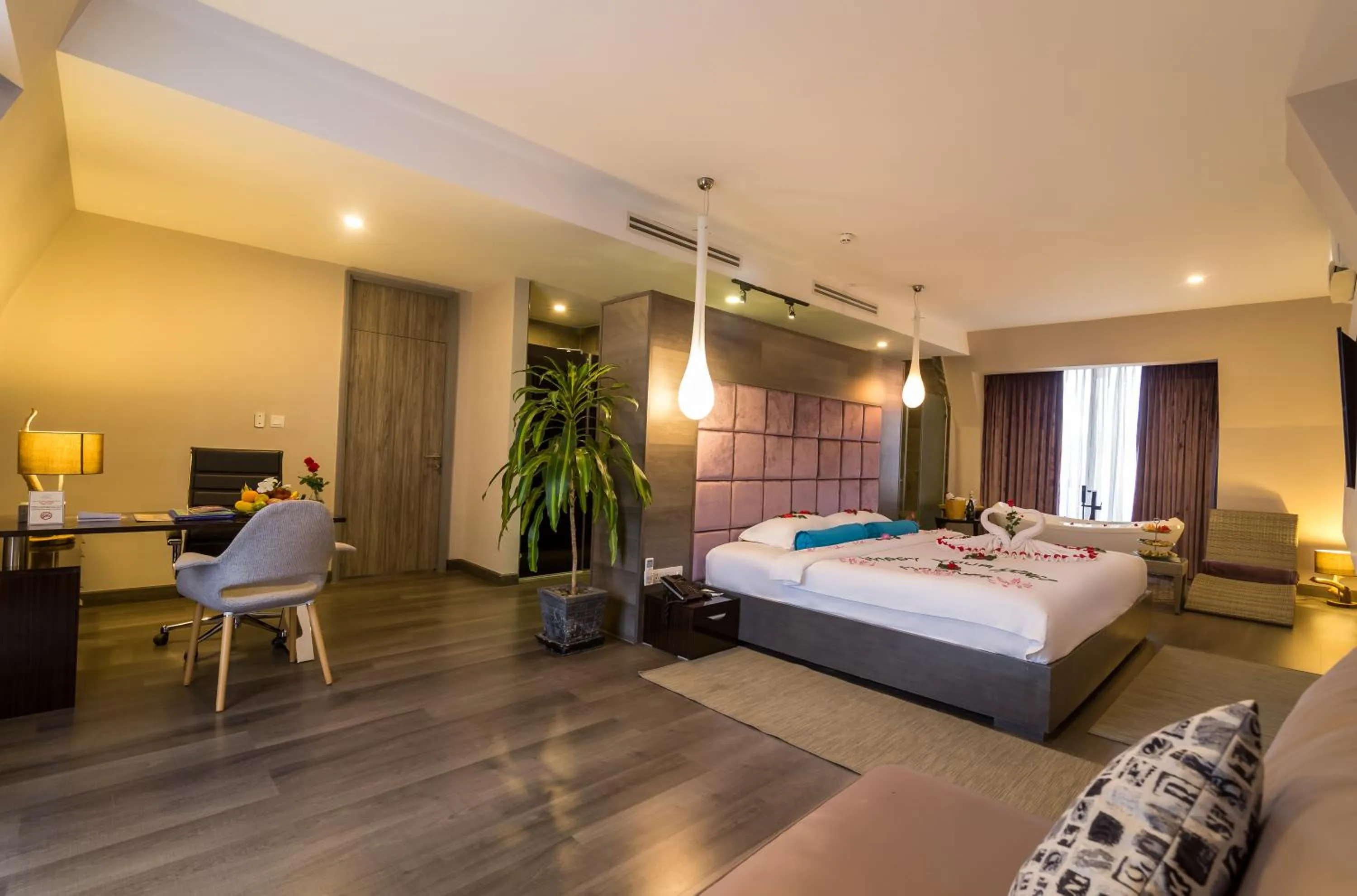 Photo of the whole room, Bed in Damrei Angkor Hotel