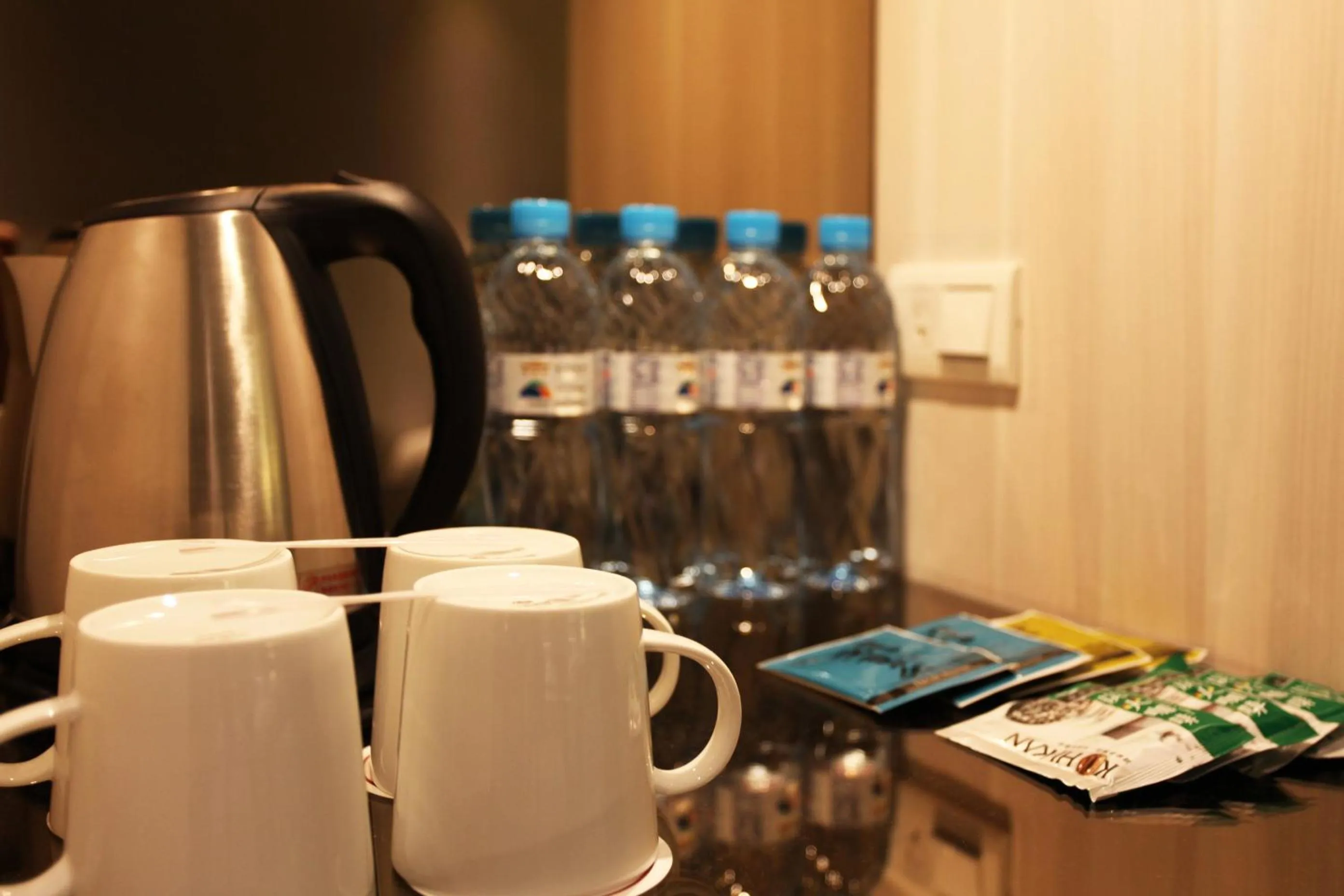 Coffee/tea facilities in Sankaikan Hotel