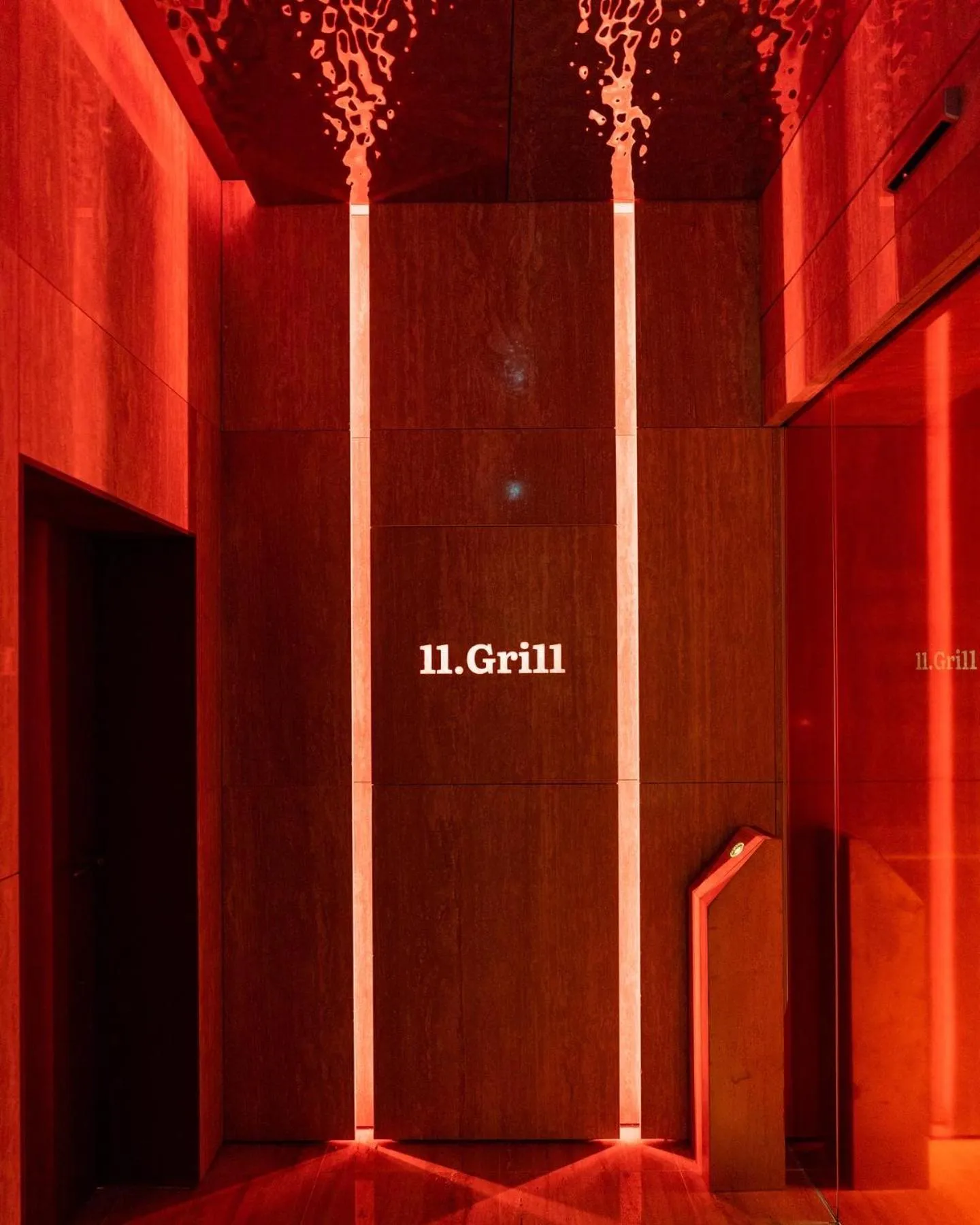 Restaurant/places to eat in Hotel SANG SANG & Private SANG SANG POOL VILLA