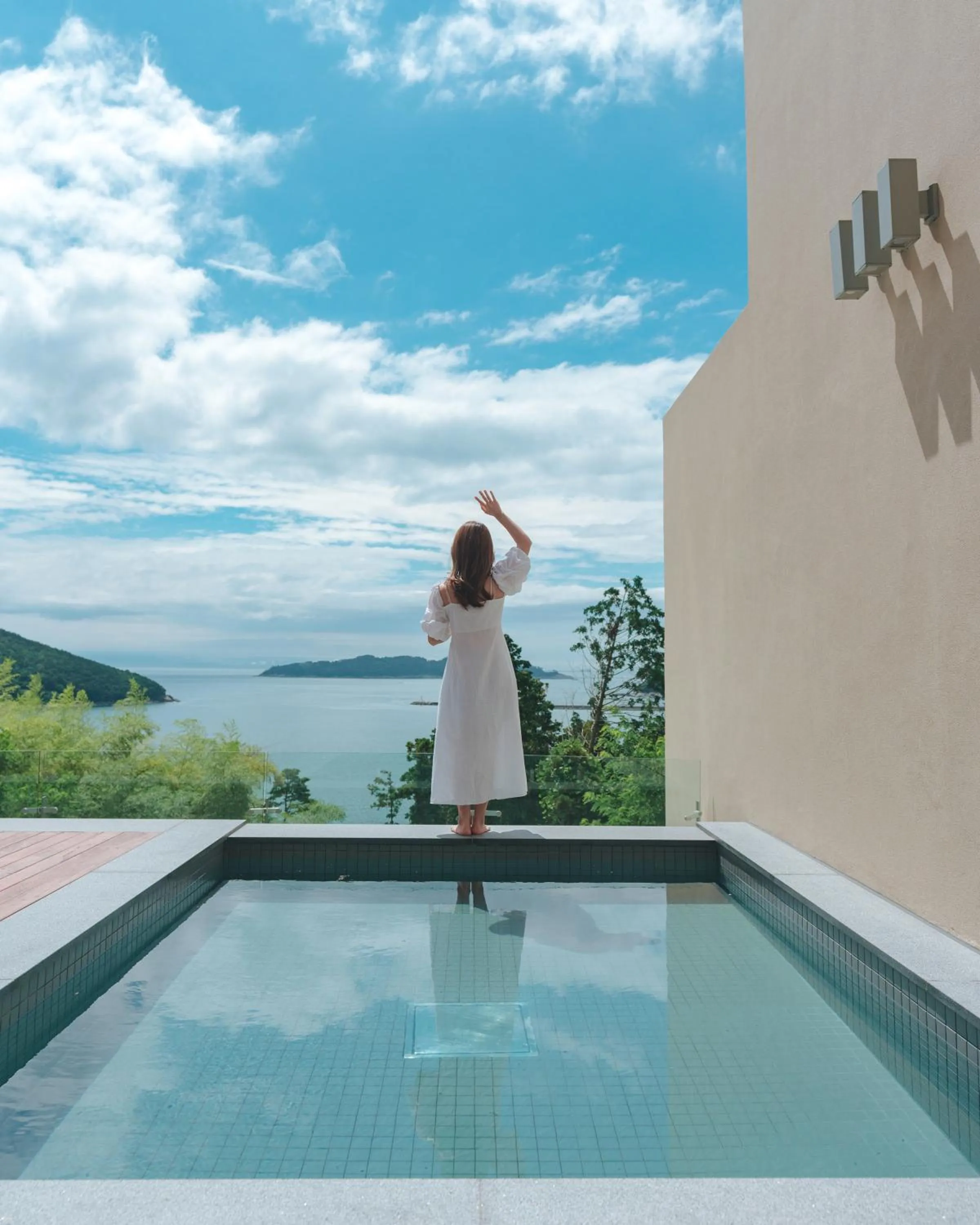 Swimming pool in Hotel SANG SANG & Private SANG SANG POOL VILLA