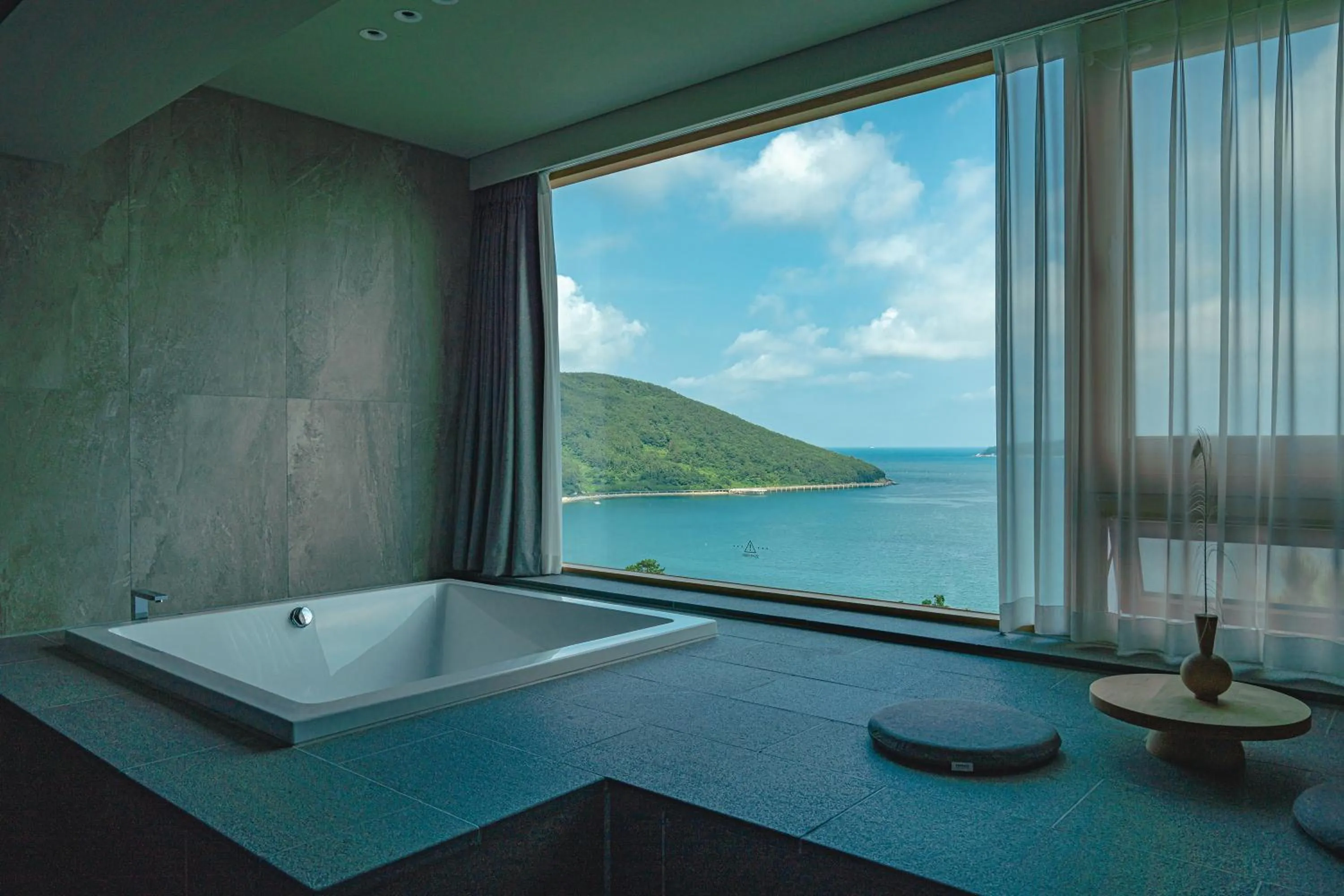 Hotel SANG SANG & Private SANG SANG POOL VILLA