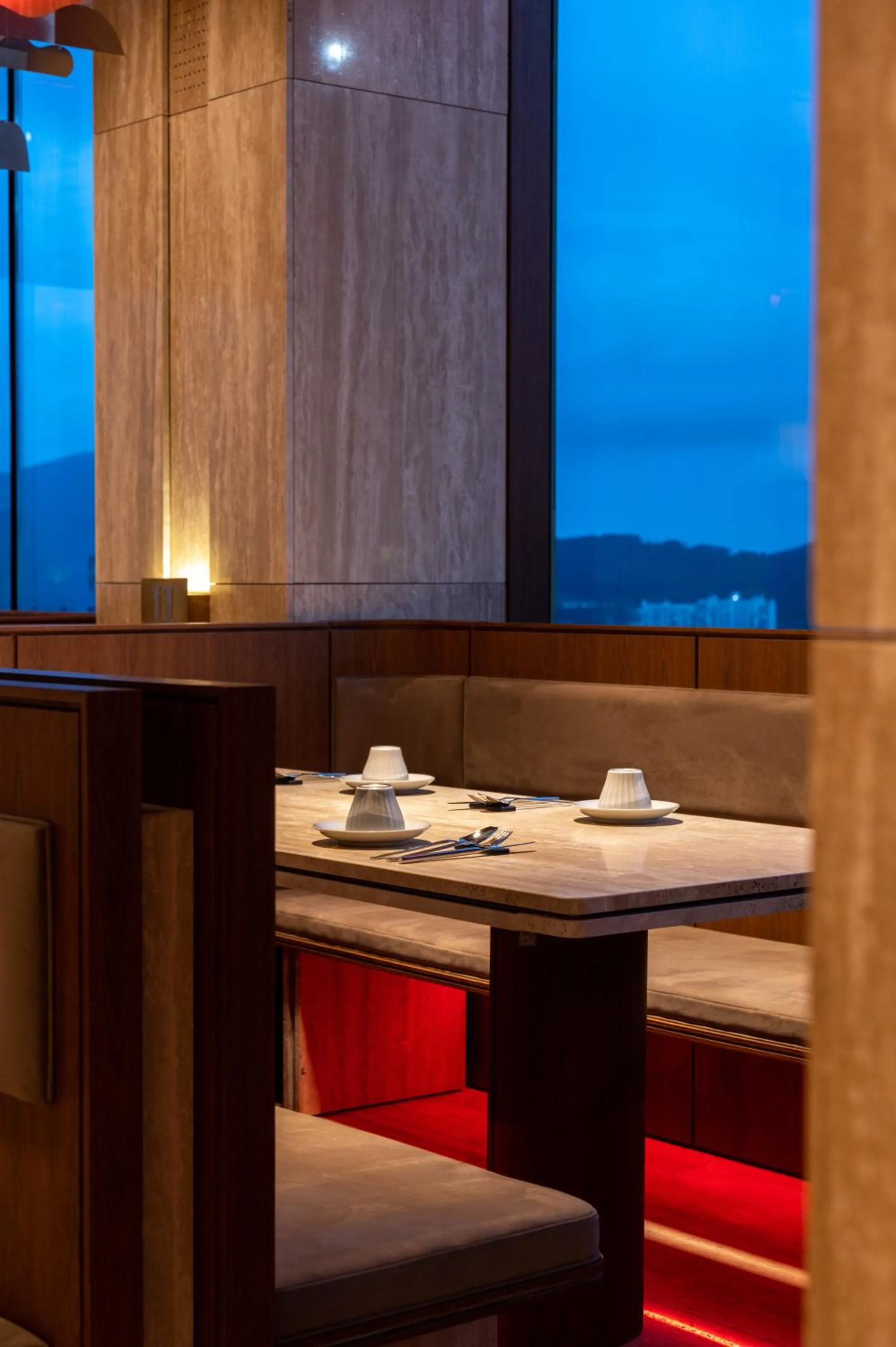 Restaurant/places to eat in Hotel SANG SANG & Private SANG SANG POOL VILLA