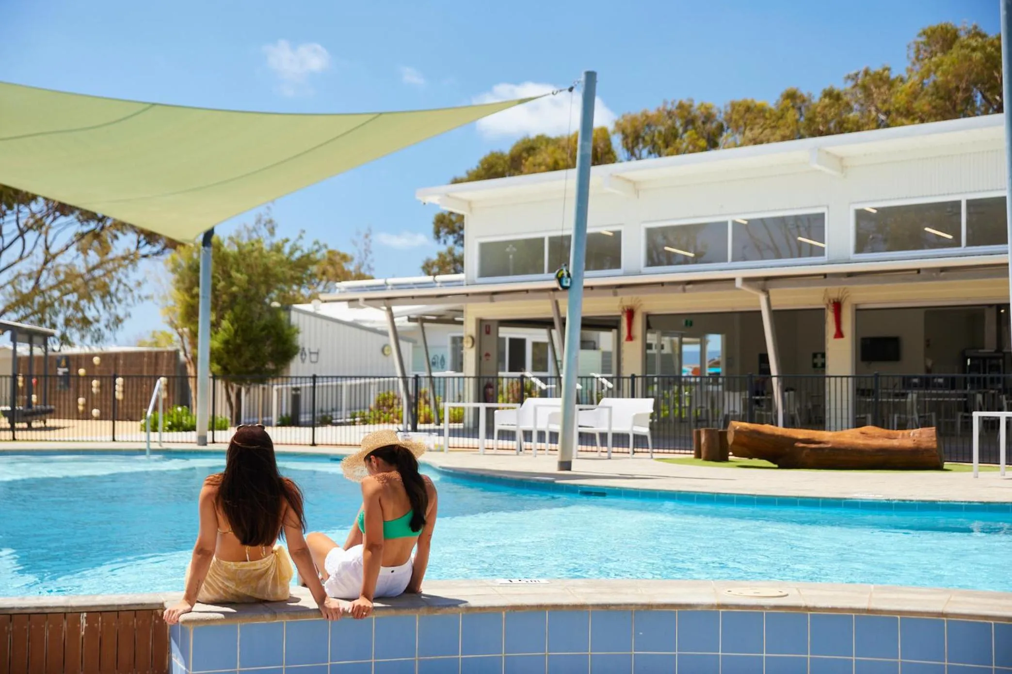 Swimming pool in RAC Cervantes Holiday Park