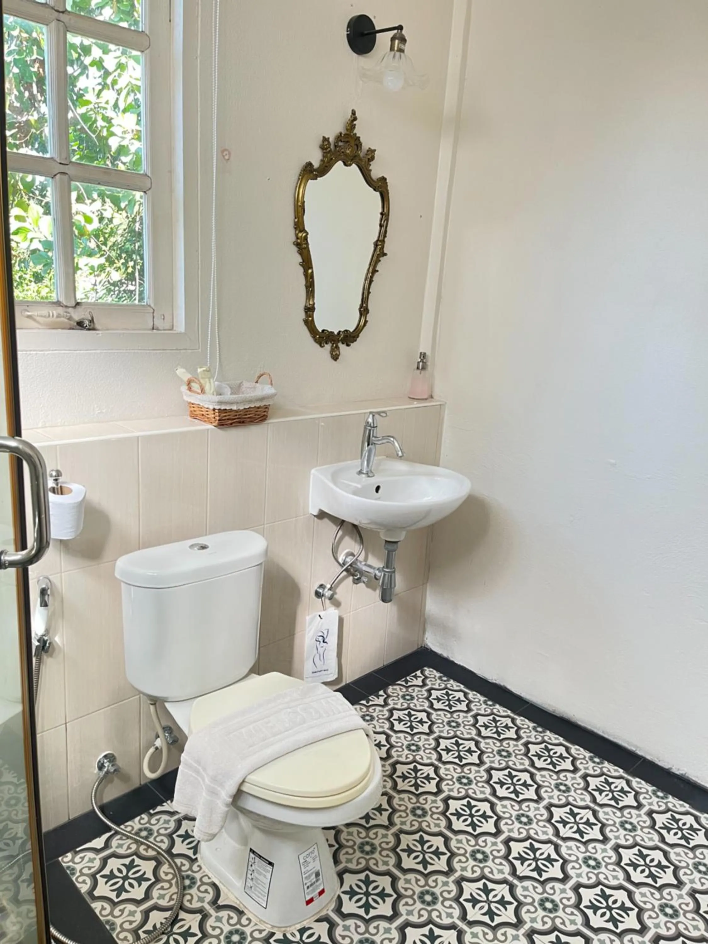 Bathroom in Nai Suan Bed and Breakfast