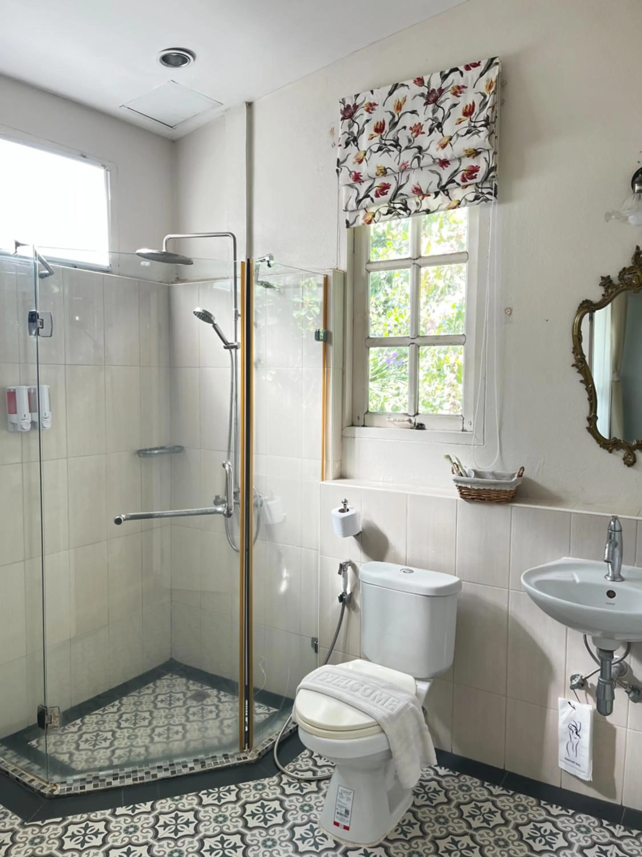 Bathroom in Nai Suan Bed and Breakfast