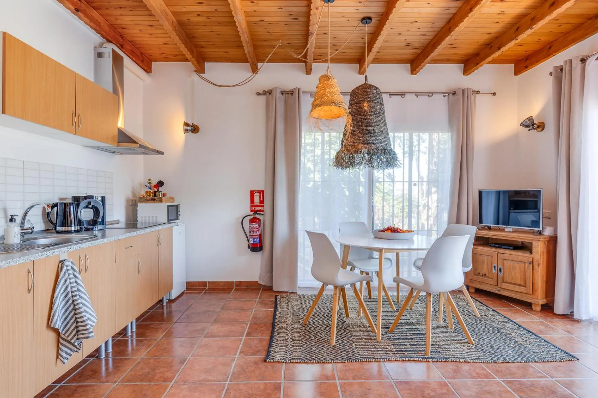 TV and multimedia in Bed And Breakfast Mirador Infinito