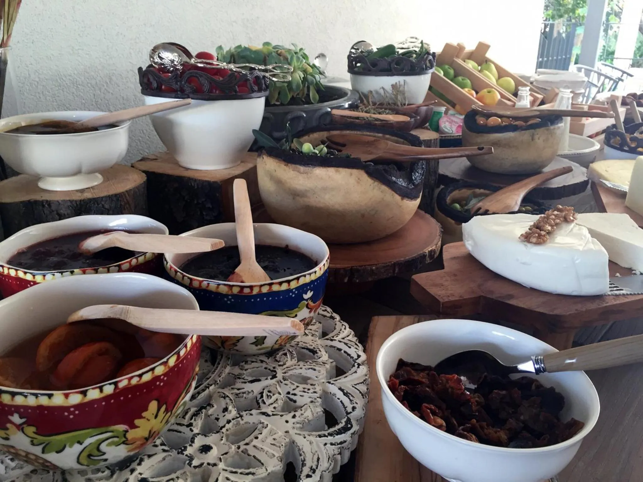 Buffet breakfast in Eskiceshme Bodrum Marina