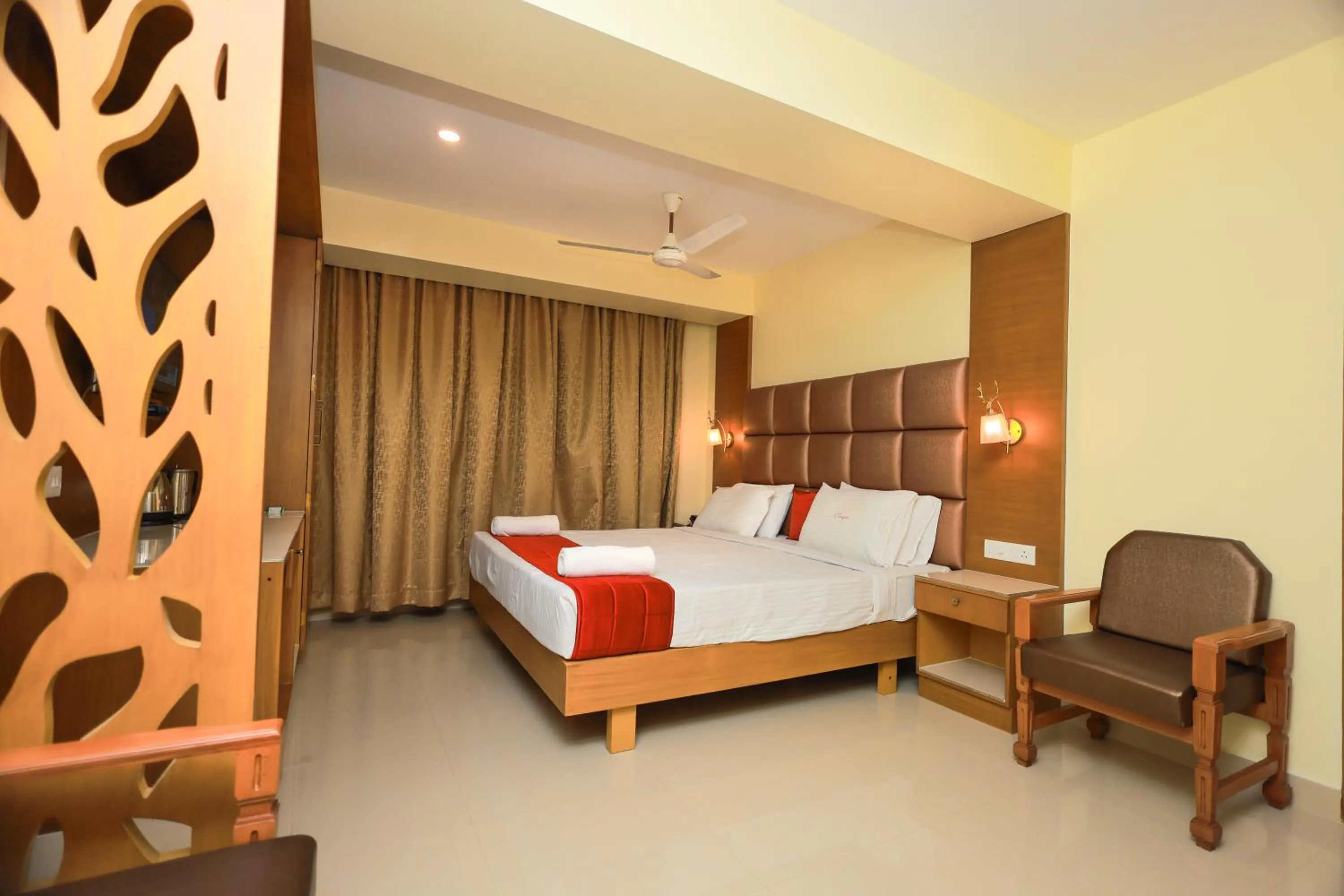 Bed in Hotel Sangam