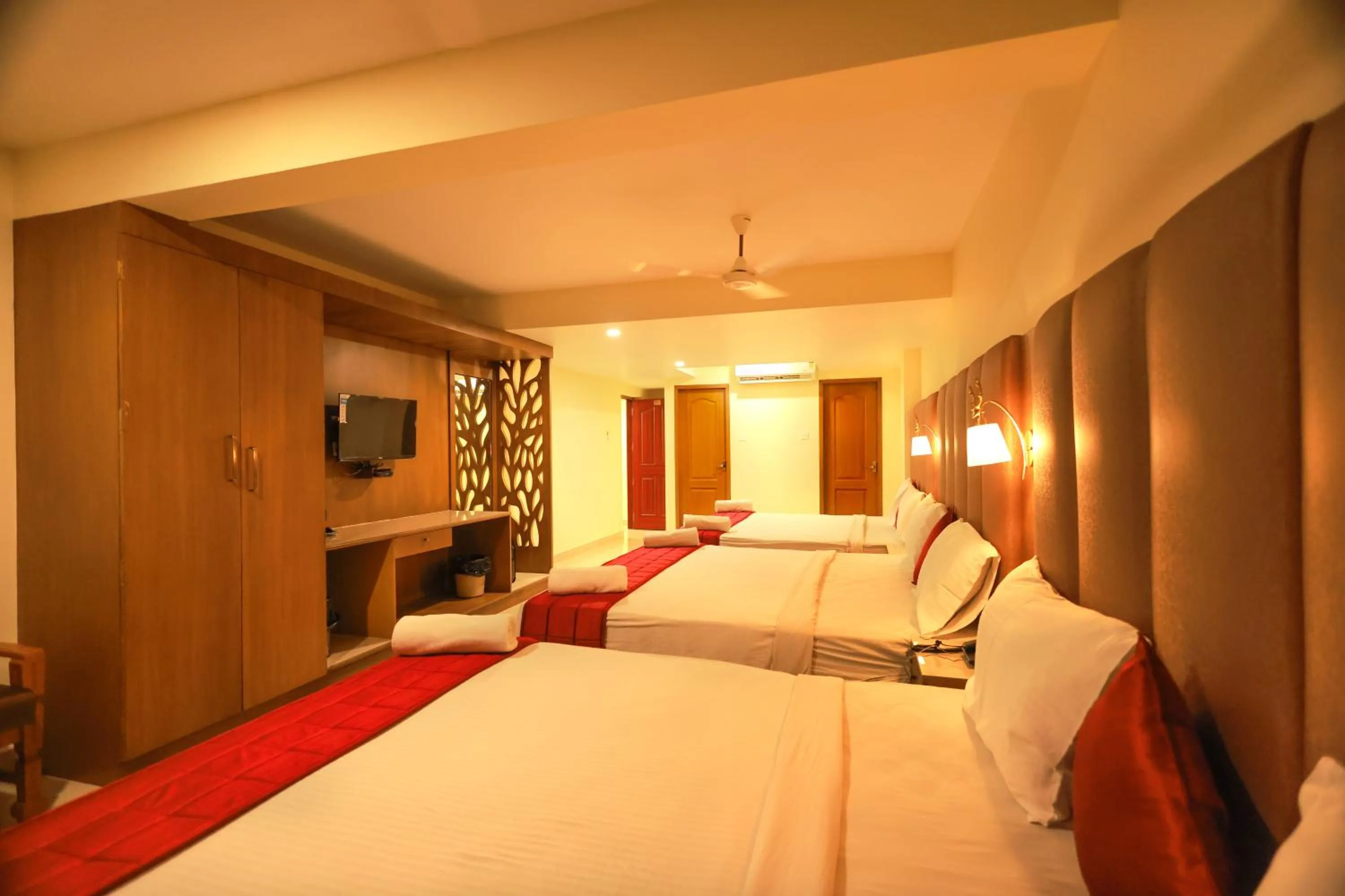 Bed in Hotel Sangam