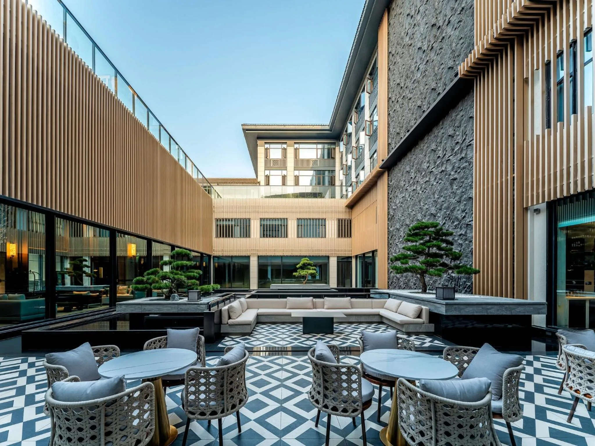 Property building in Holiday Inn Ningde Jiaocheng by IHG