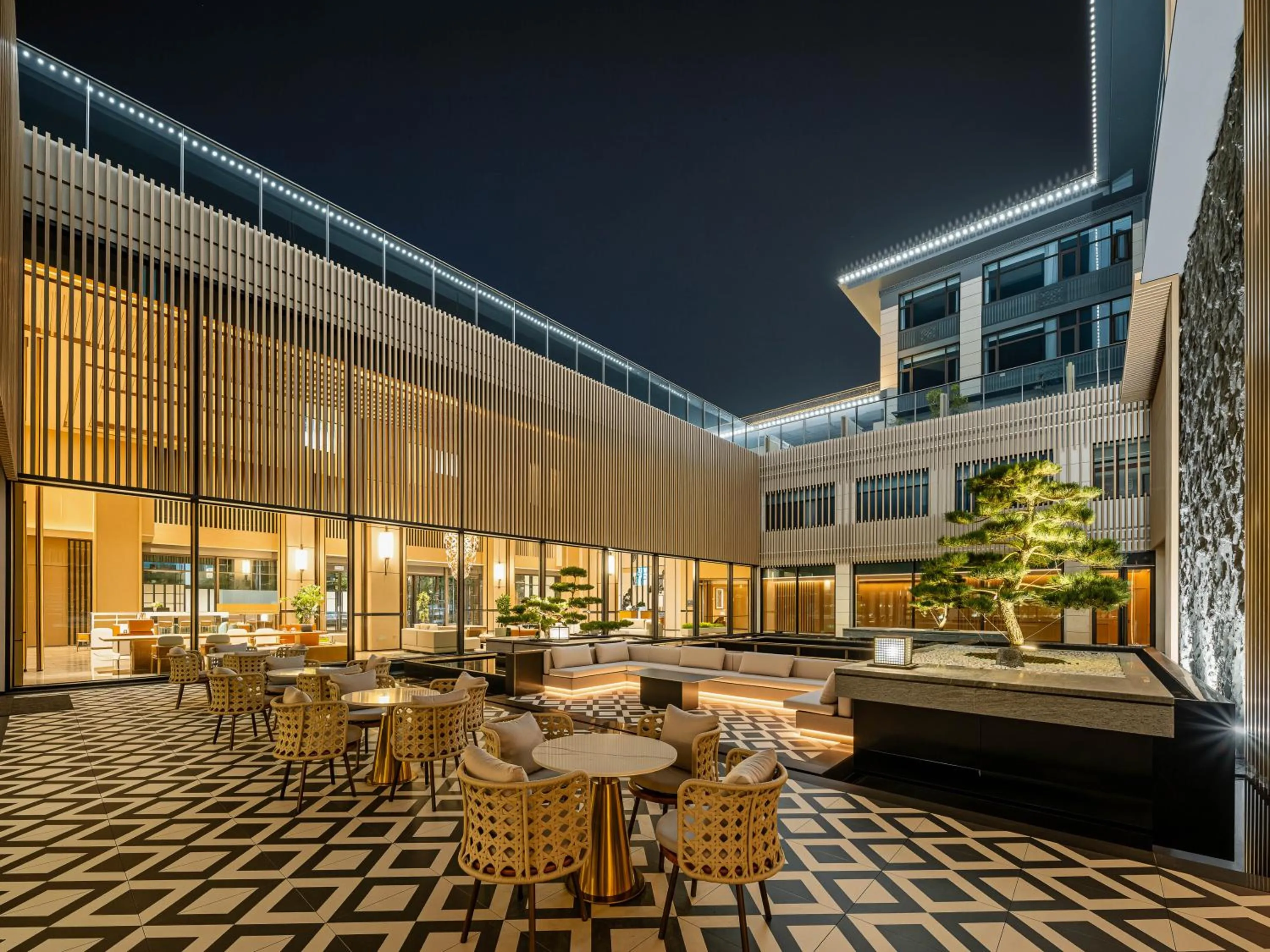 Night in Holiday Inn Ningde Jiaocheng by IHG