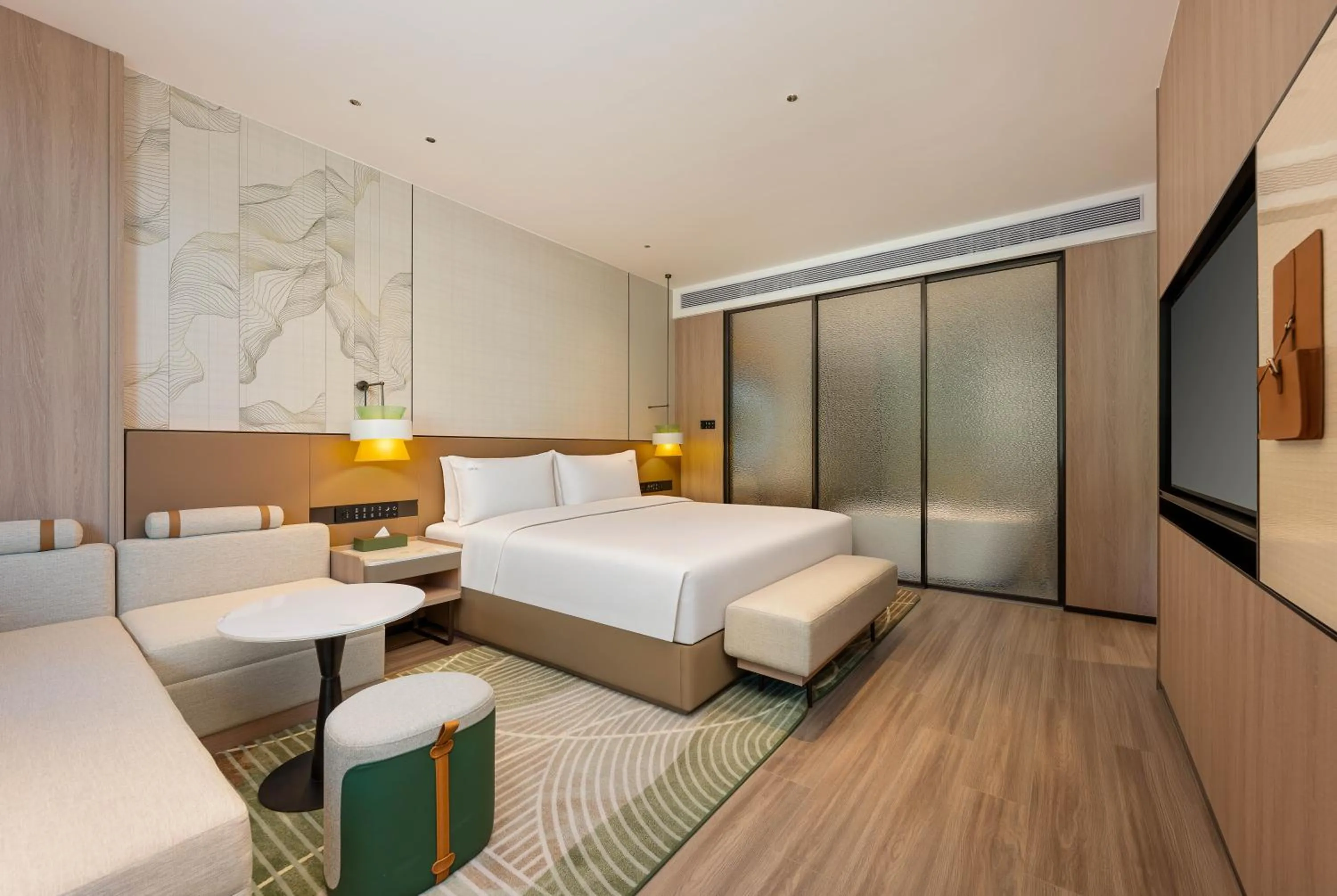 Photo of the whole room, Bed in Holiday Inn Ningde Jiaocheng by IHG