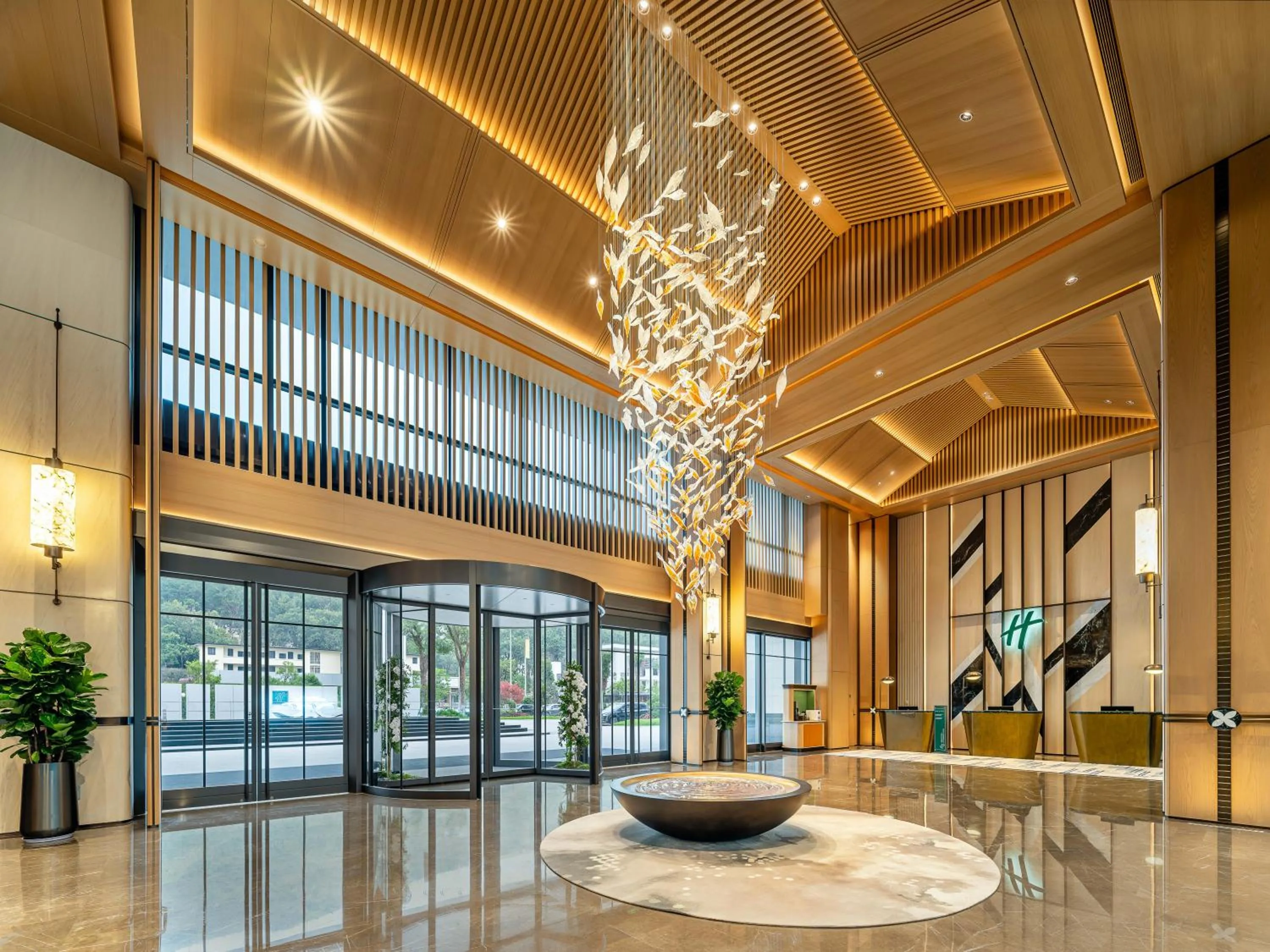 Lobby or reception in Holiday Inn Ningde Jiaocheng by IHG