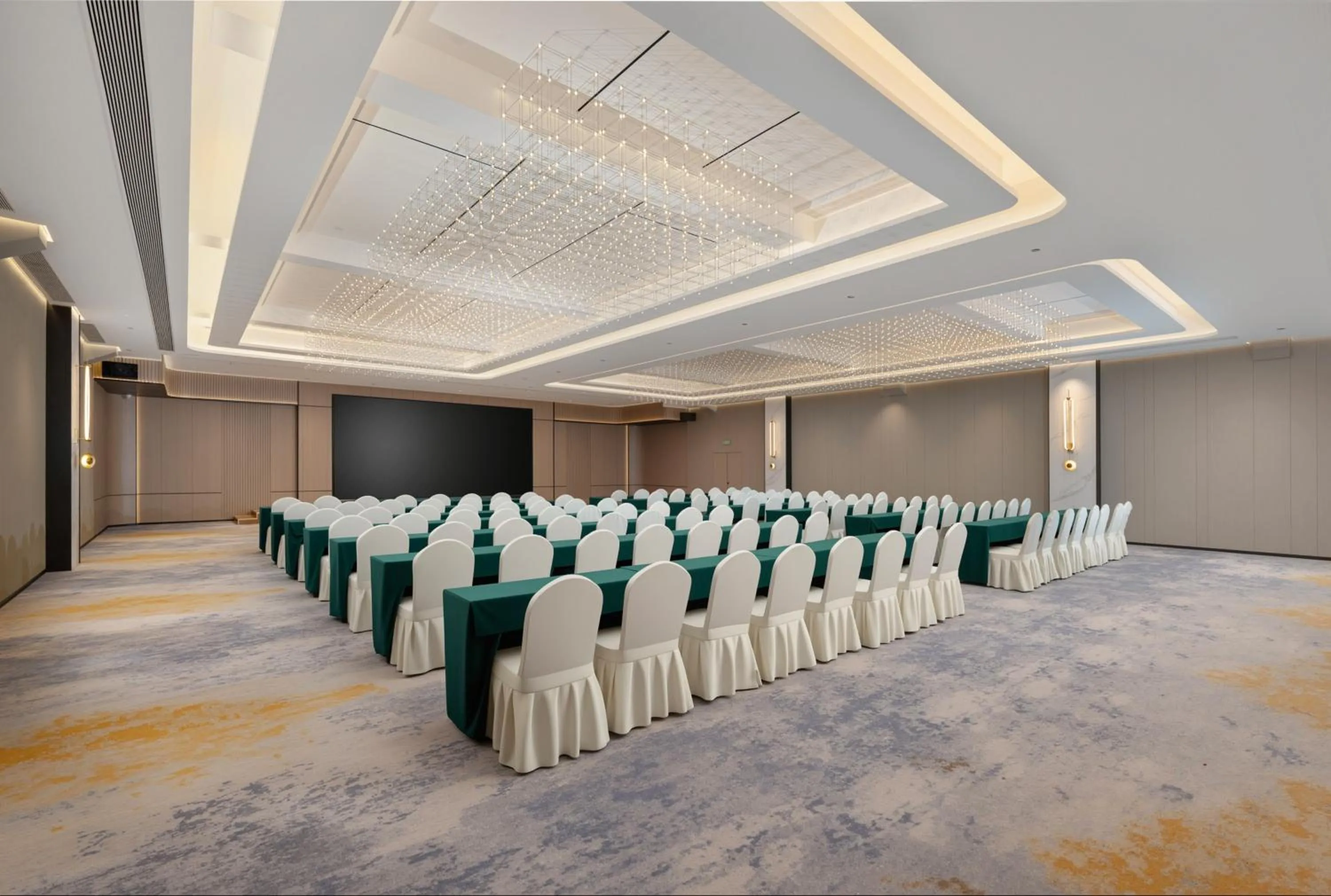 Meeting/conference room in Holiday Inn Beijing Daxing Movie Park by IHG