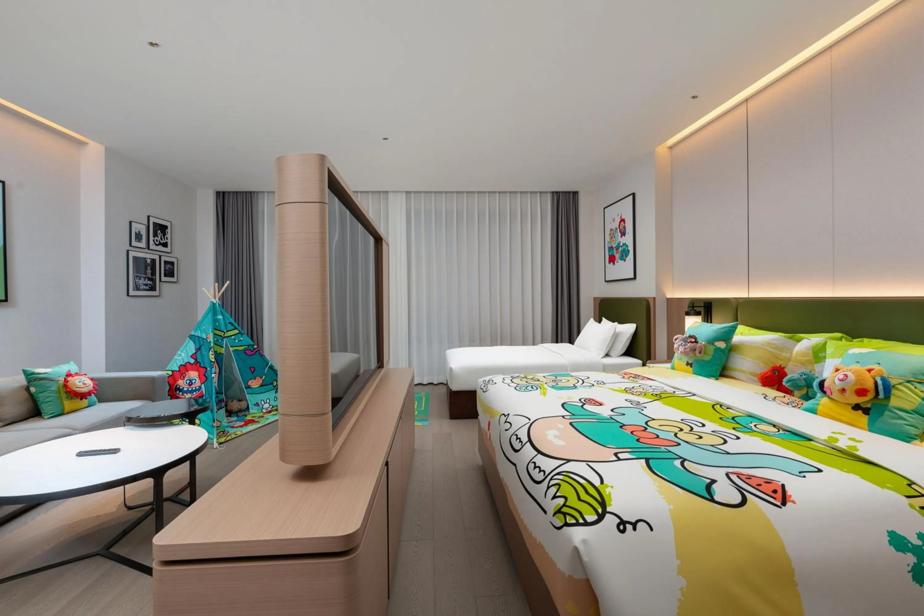 Bed in Holiday Inn Beijing Daxing Movie Park by IHG