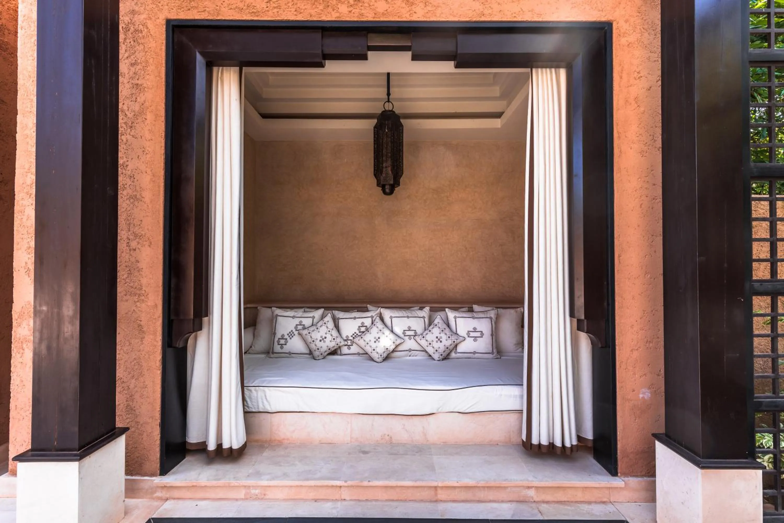 Seating area, Bed in Mandarin Oriental, Marrakech