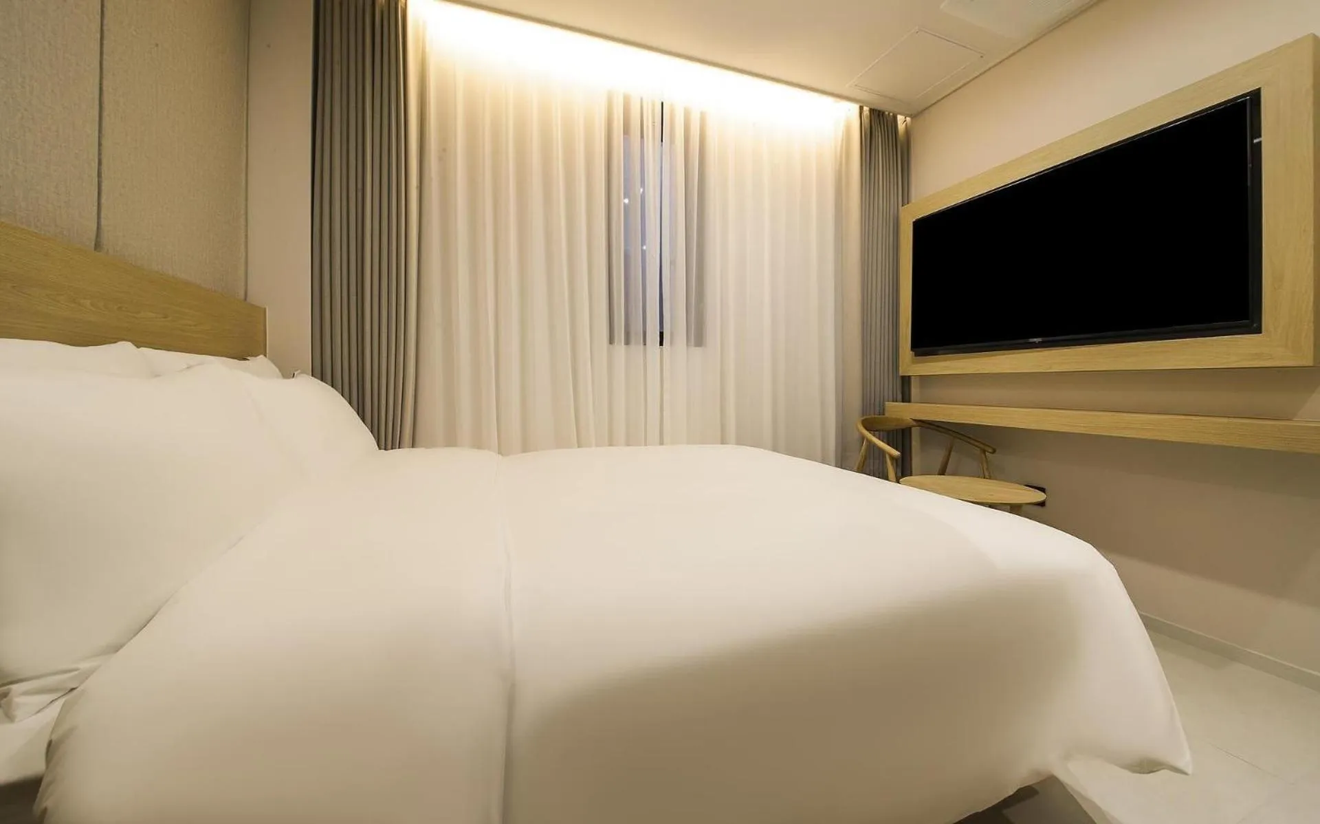 Bed in Busan Seomyeon Nestly Hotel