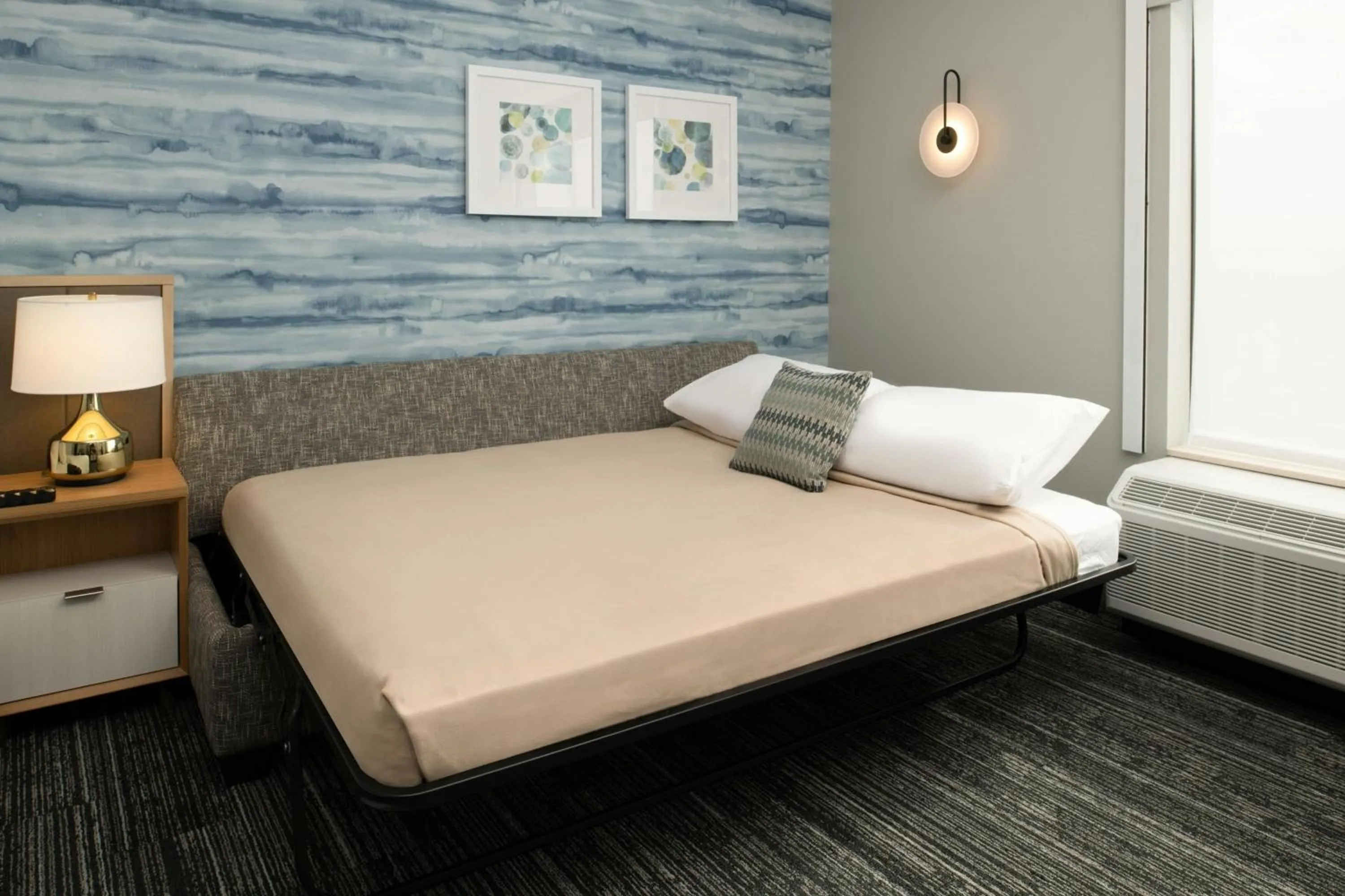 Photo of the whole room, Bed in TownePlace Suites by Marriott Prescott Valley