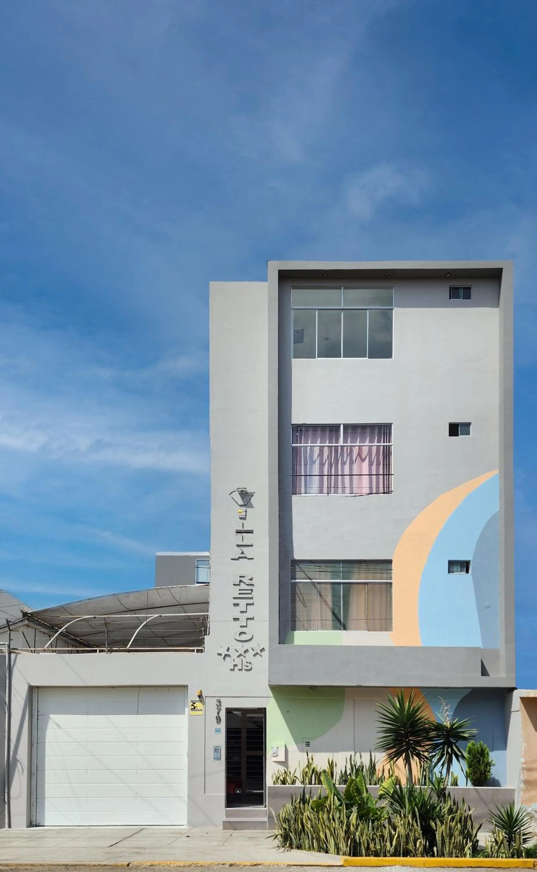 Property building in Villa Santa