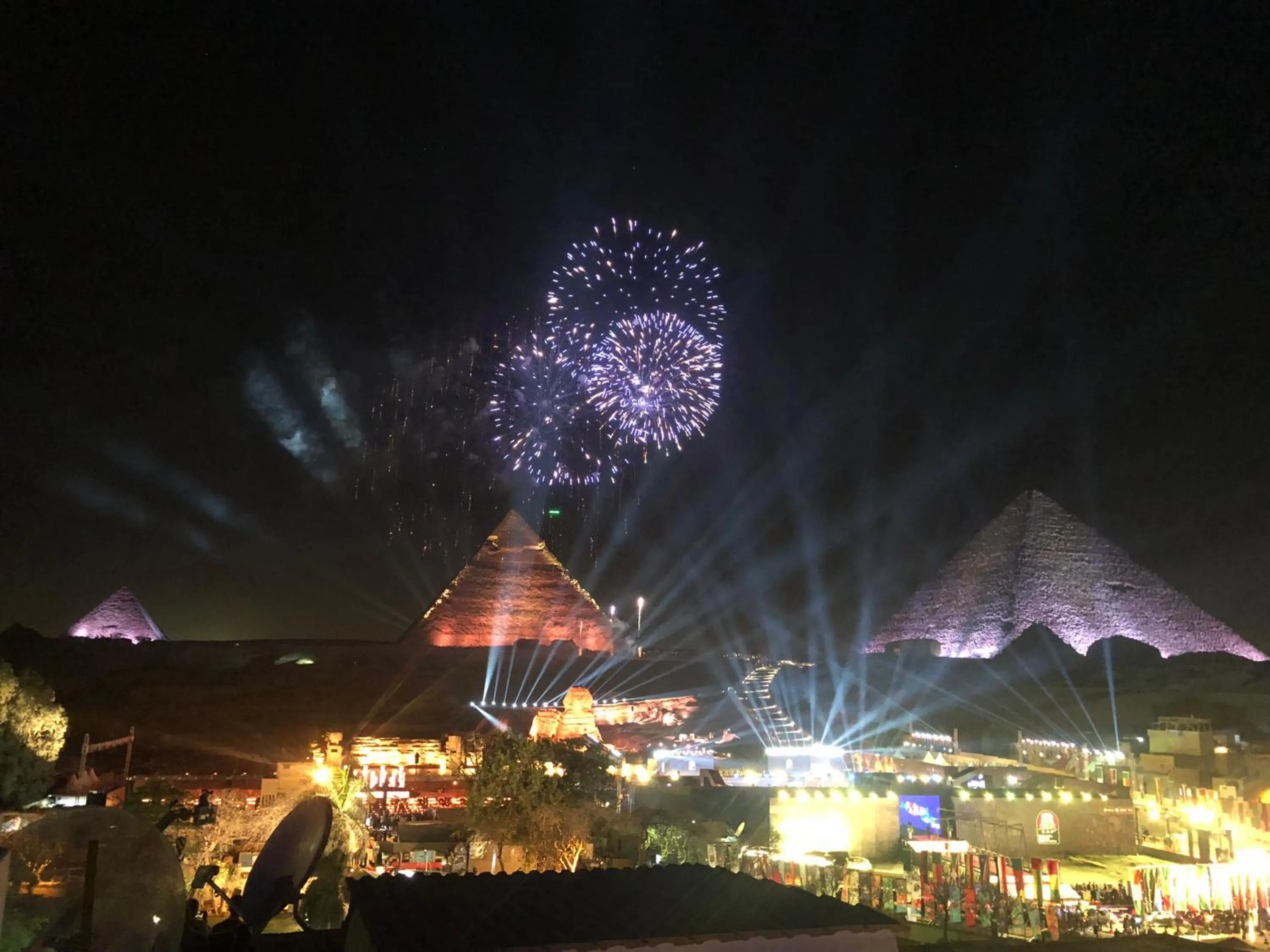 Natural landscape in Great Pyramid Inn