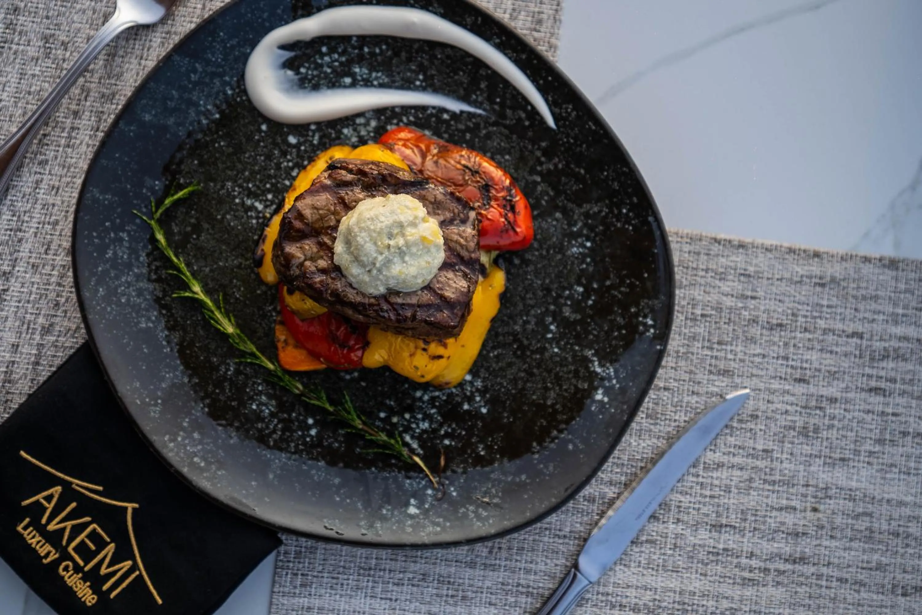 Lunch in Great Pyramid Inn