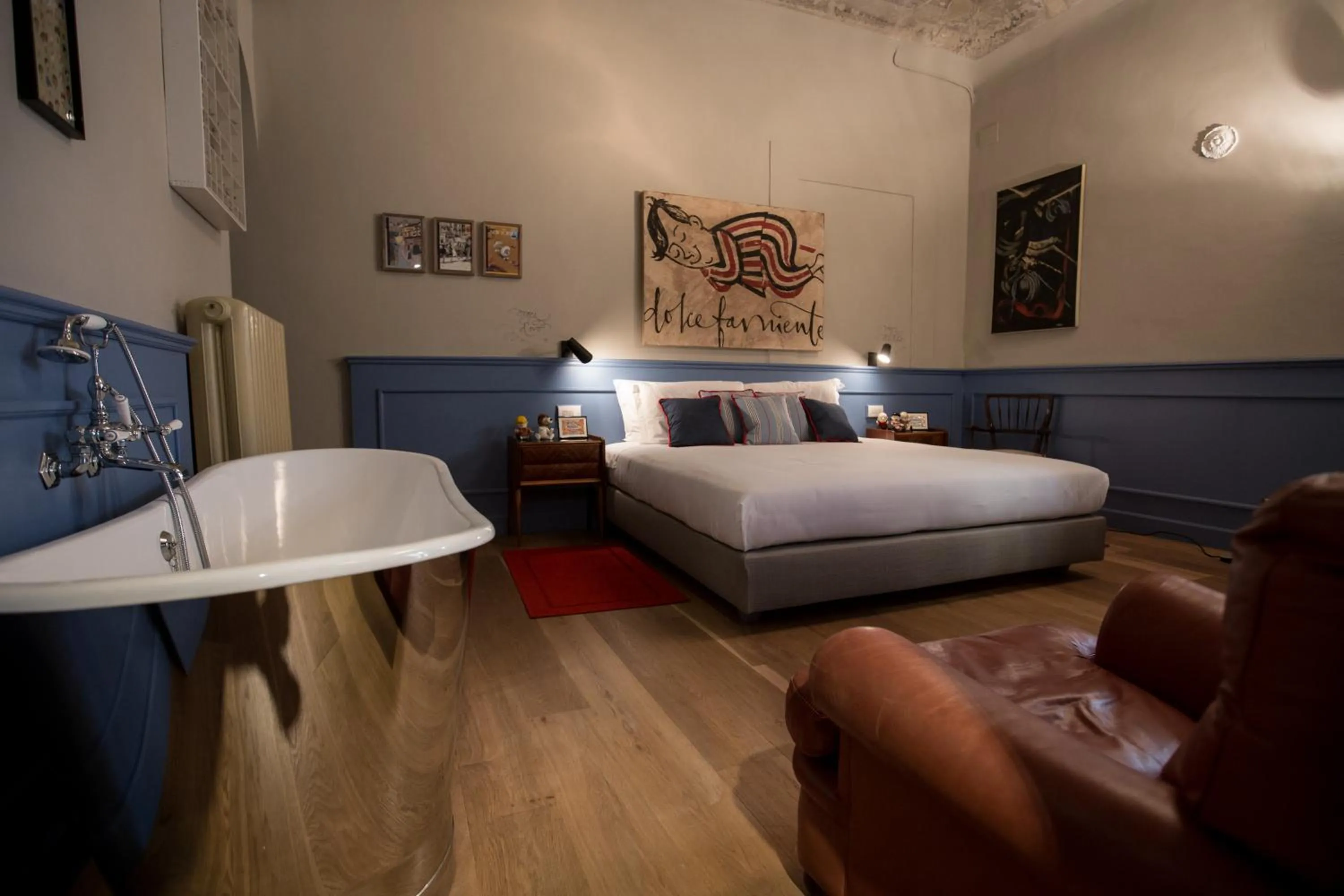 Decorative detail, Bed in AdAstra Suites