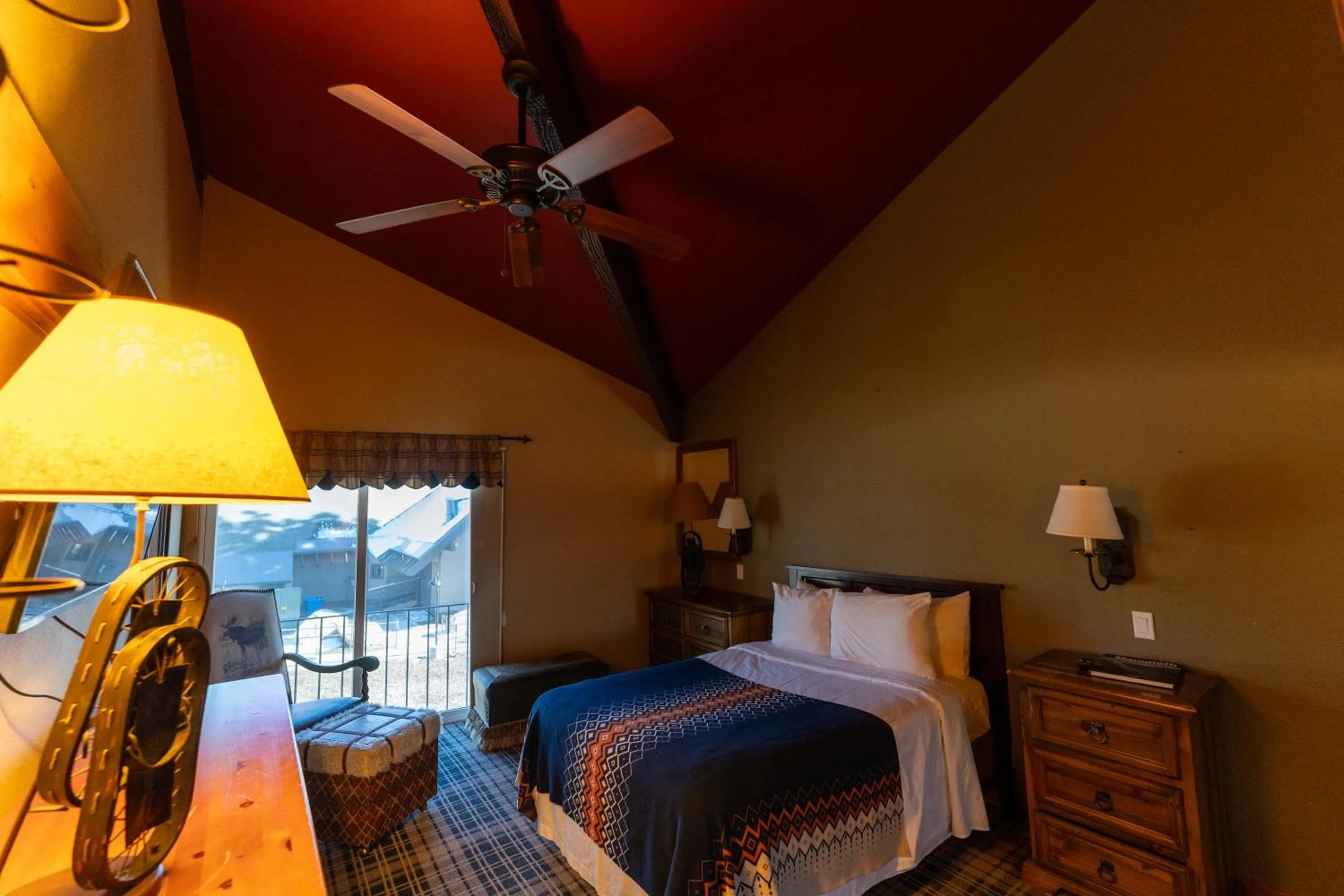 Chalet Two Bedroom Suite in Outbound Mammoth