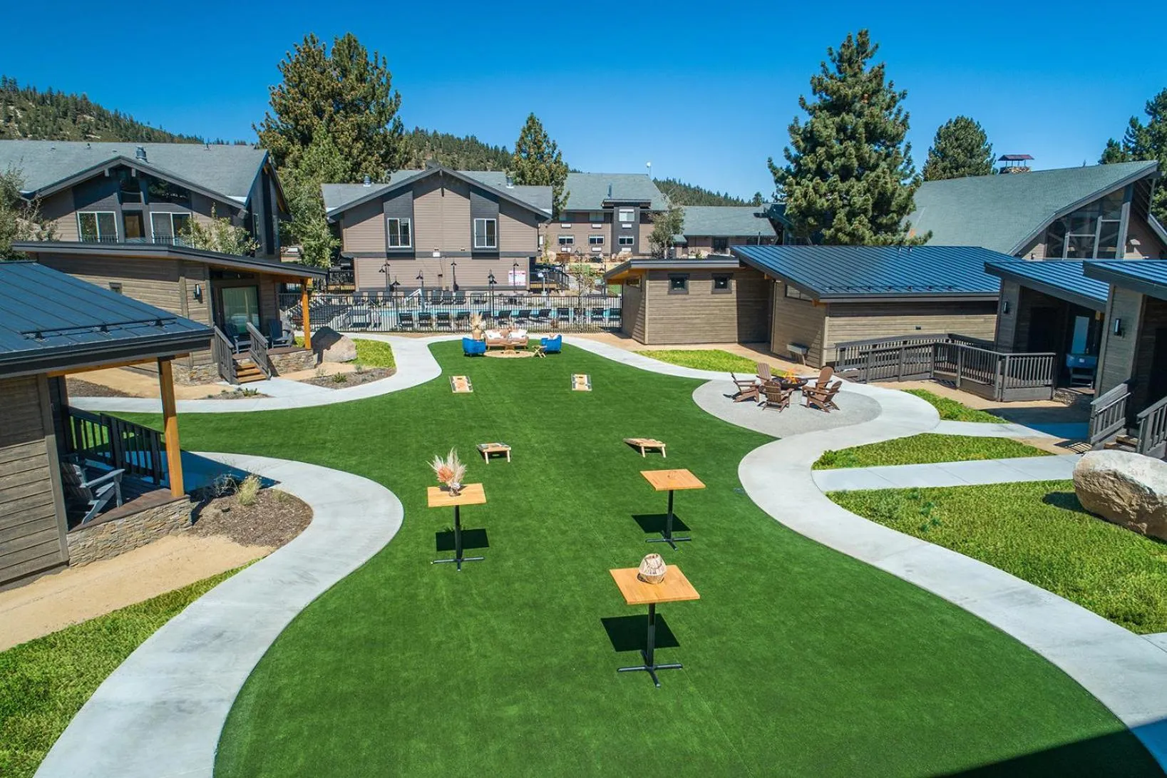 Property building in Outbound Mammoth