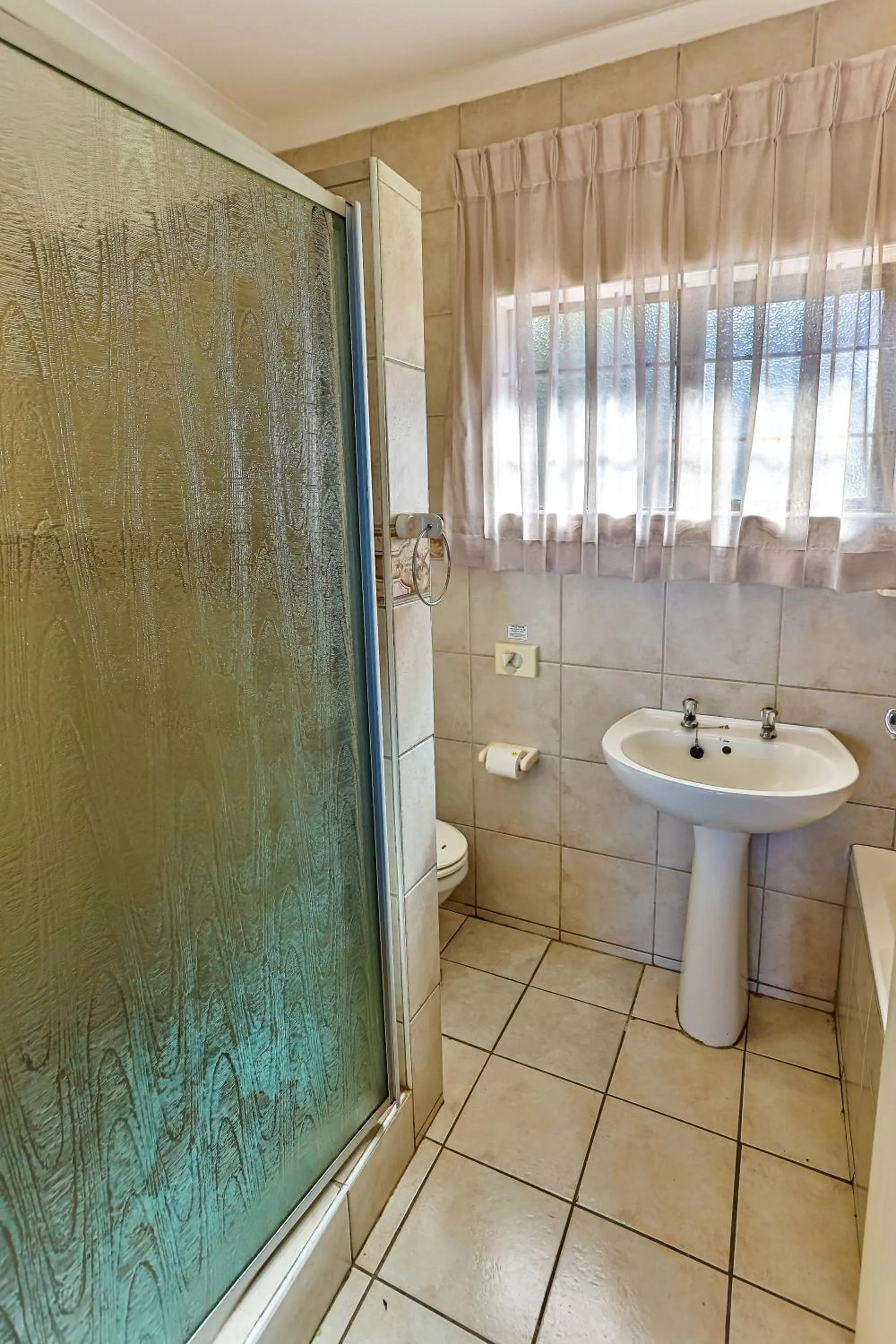 Bathroom in Zuider Zee Guest House