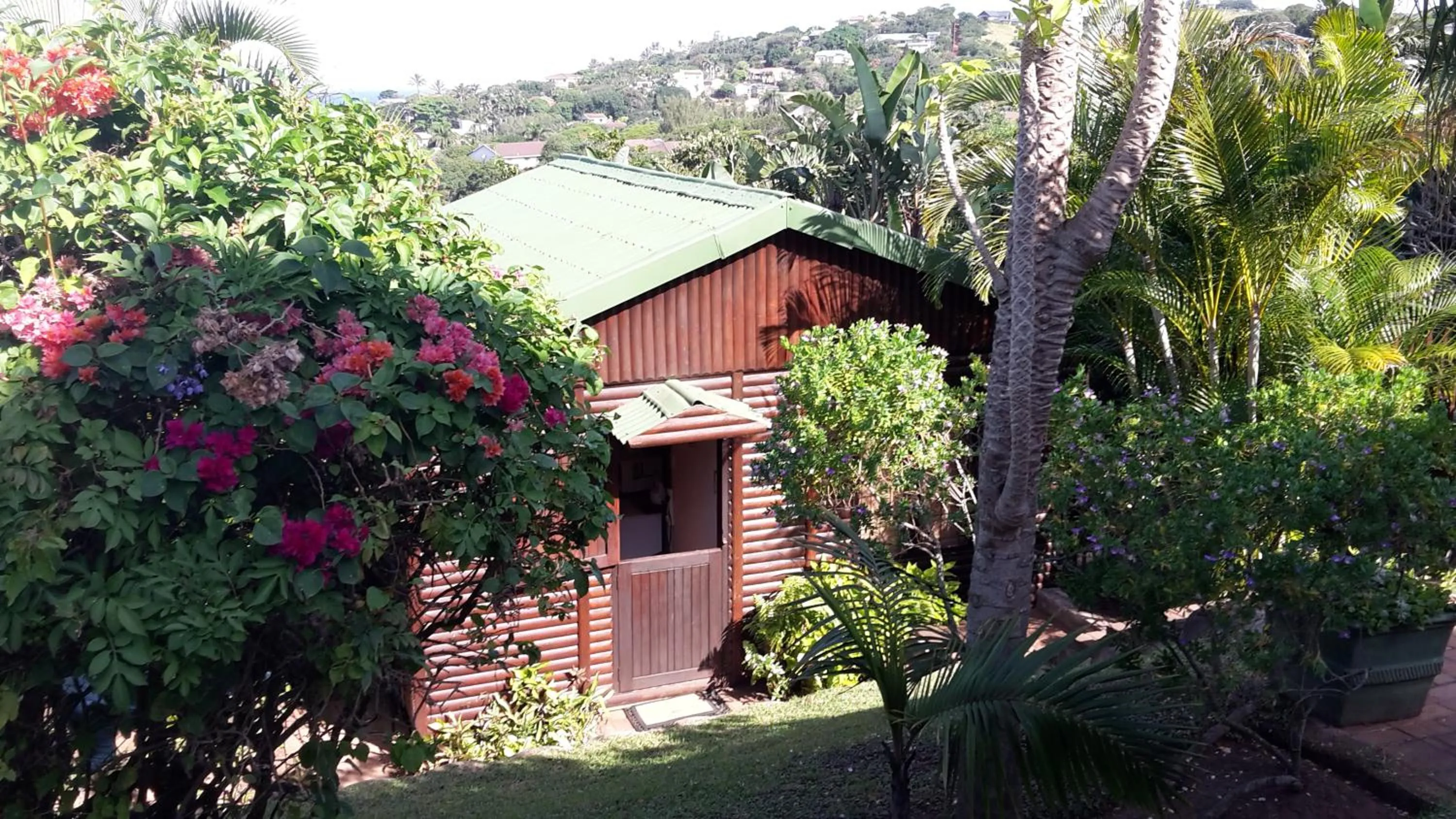 Property building in Zuider Zee Guest House