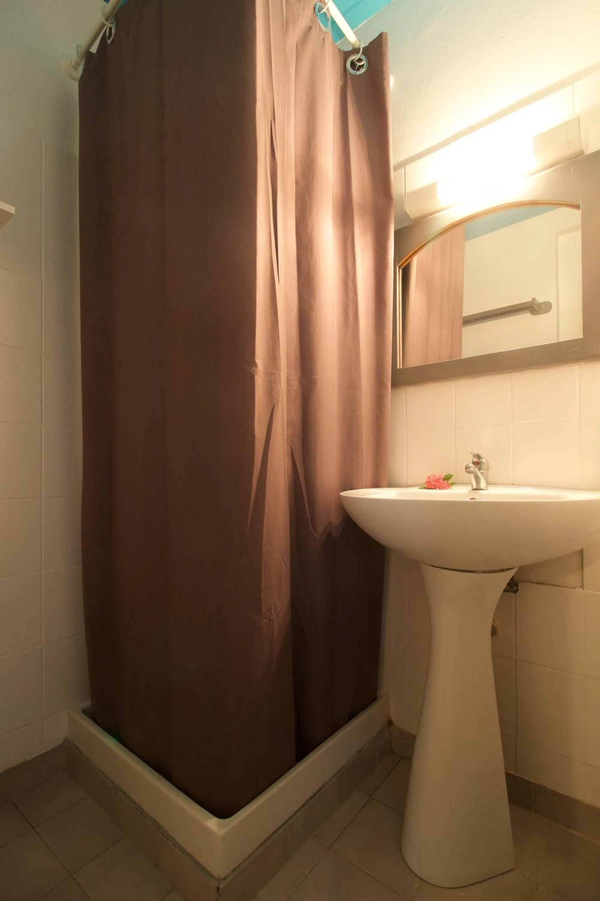 Shower in Orcéa & Spa Séjours Ecofriendly