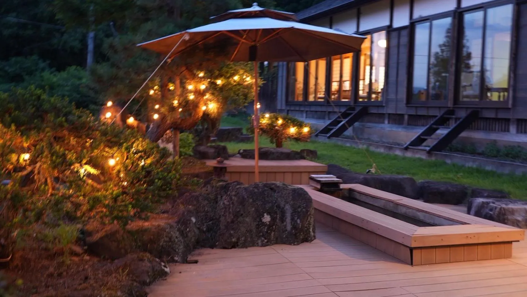 Property building in Kutsurogian