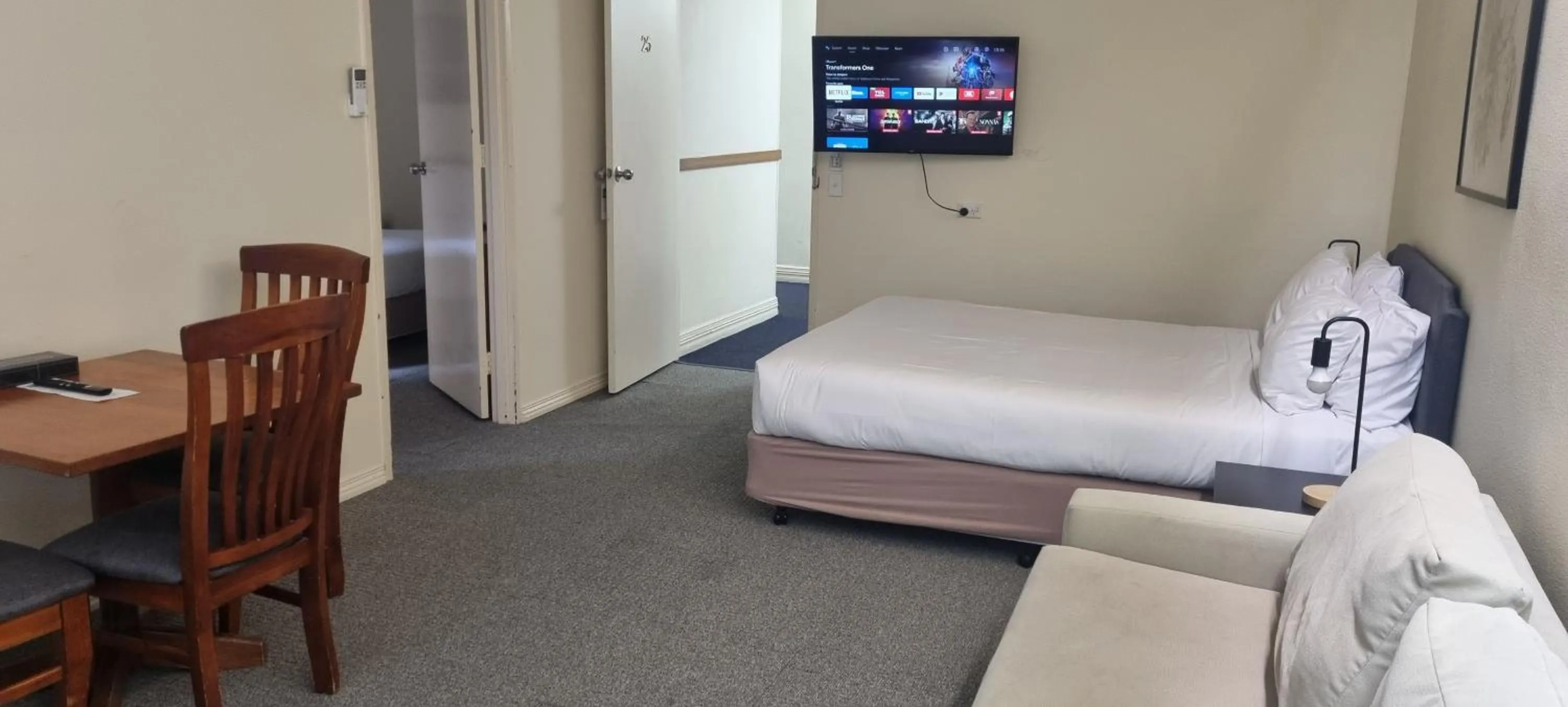 Bed in Hotel Cavalier