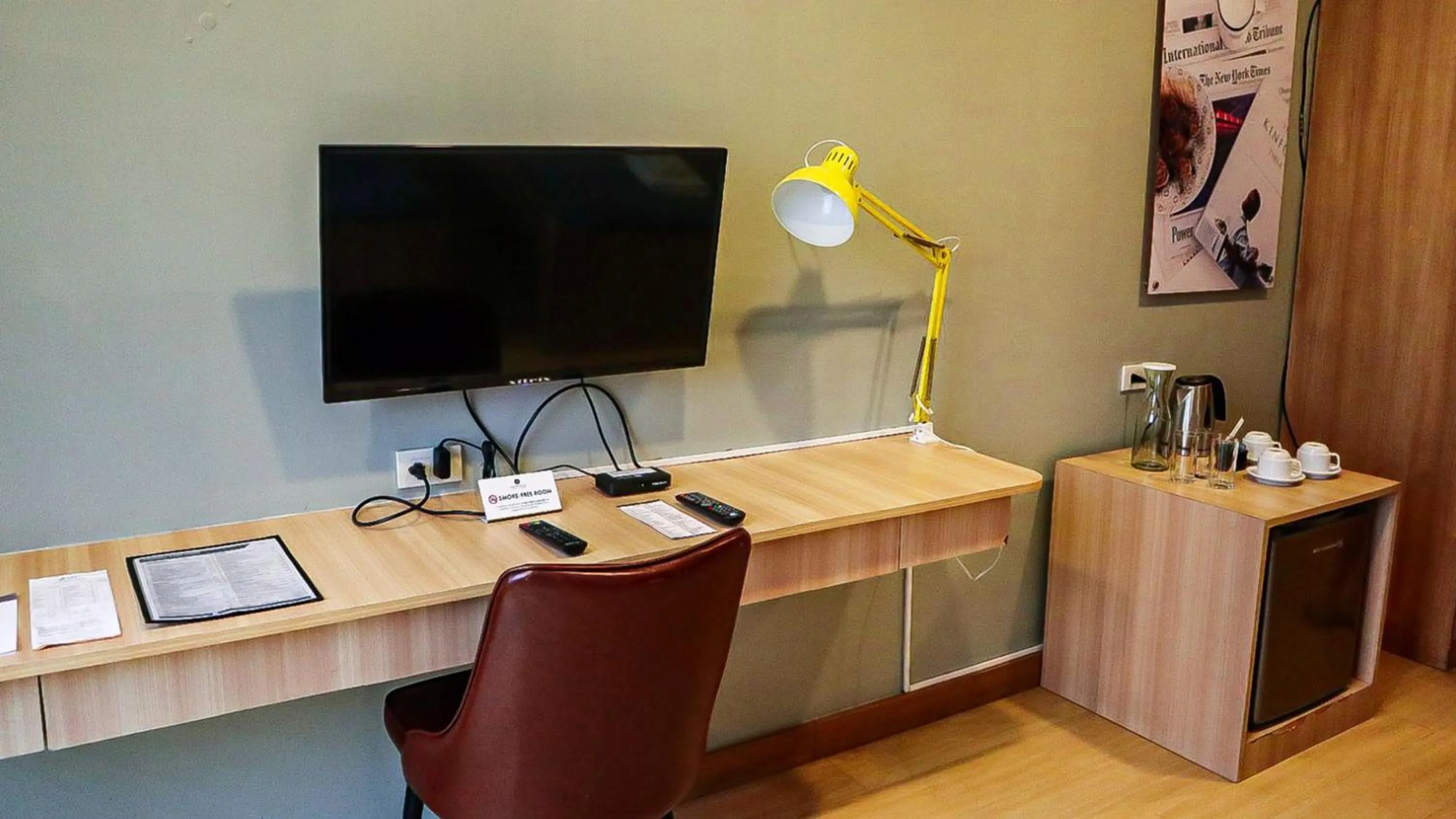 hair dresser in Madison 101 Hotel + Tower