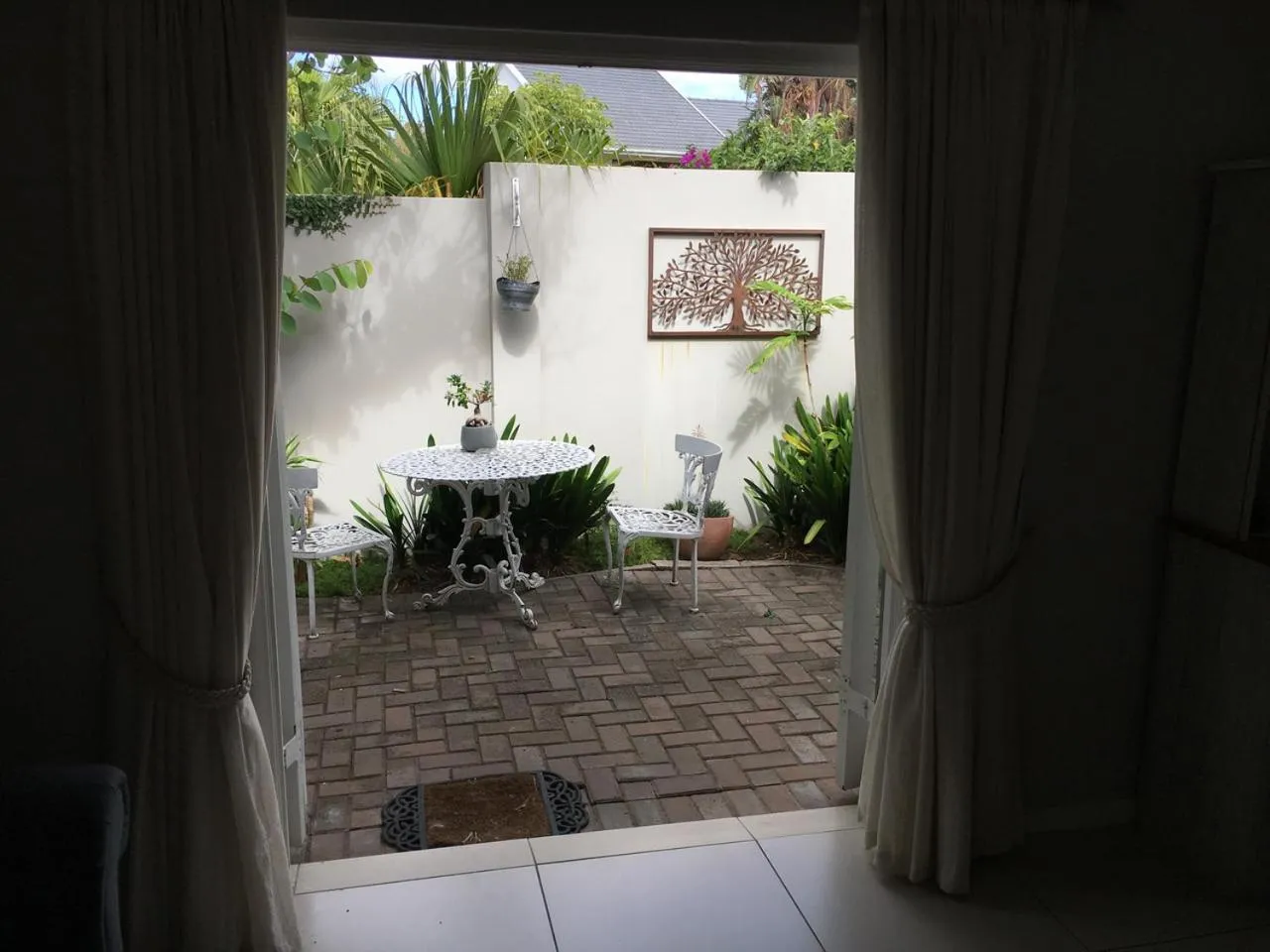 Patio in Pollock's B&B