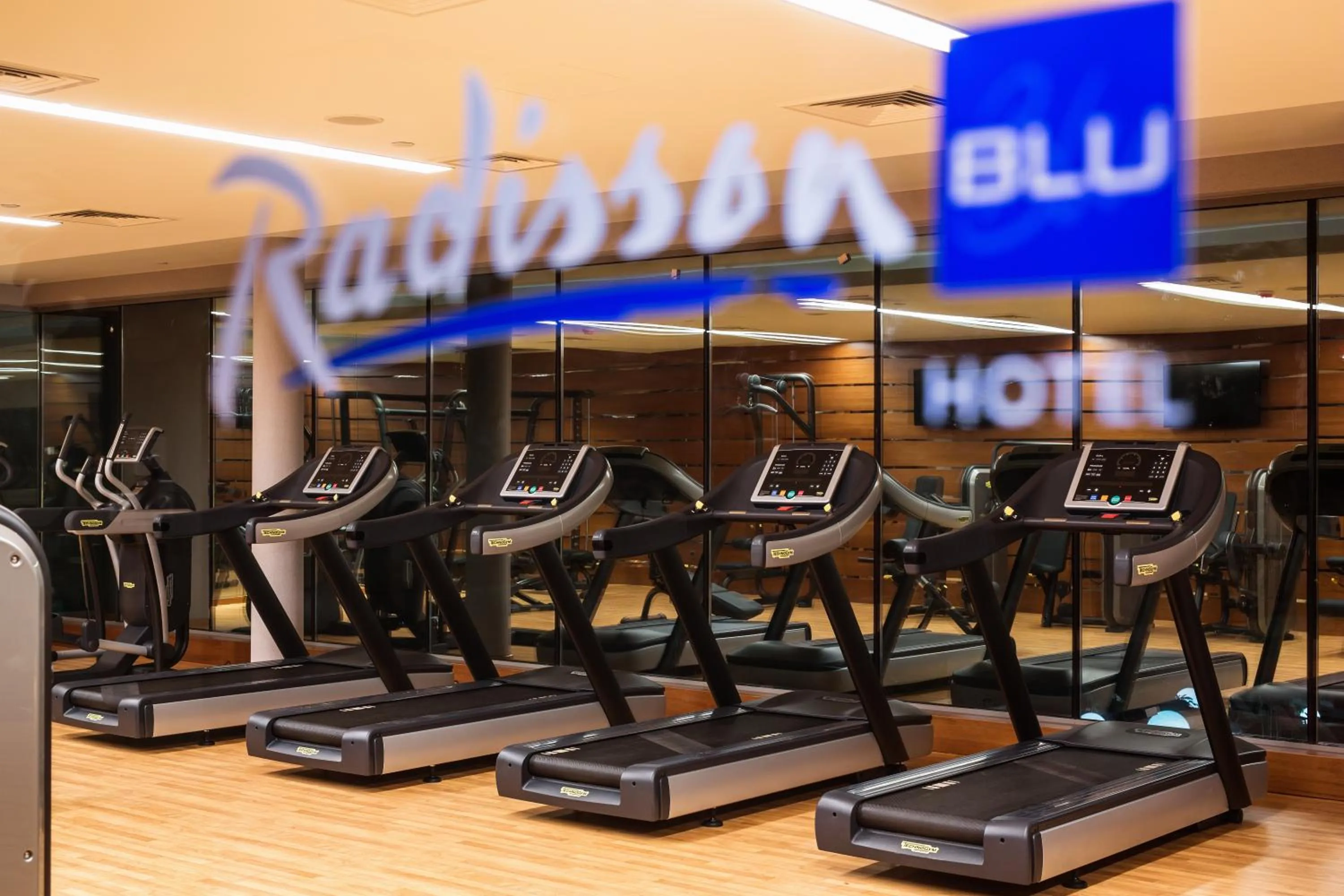 Fitness centre/facilities in Radisson Blu M'Bamou Palace Hotel, Brazzaville